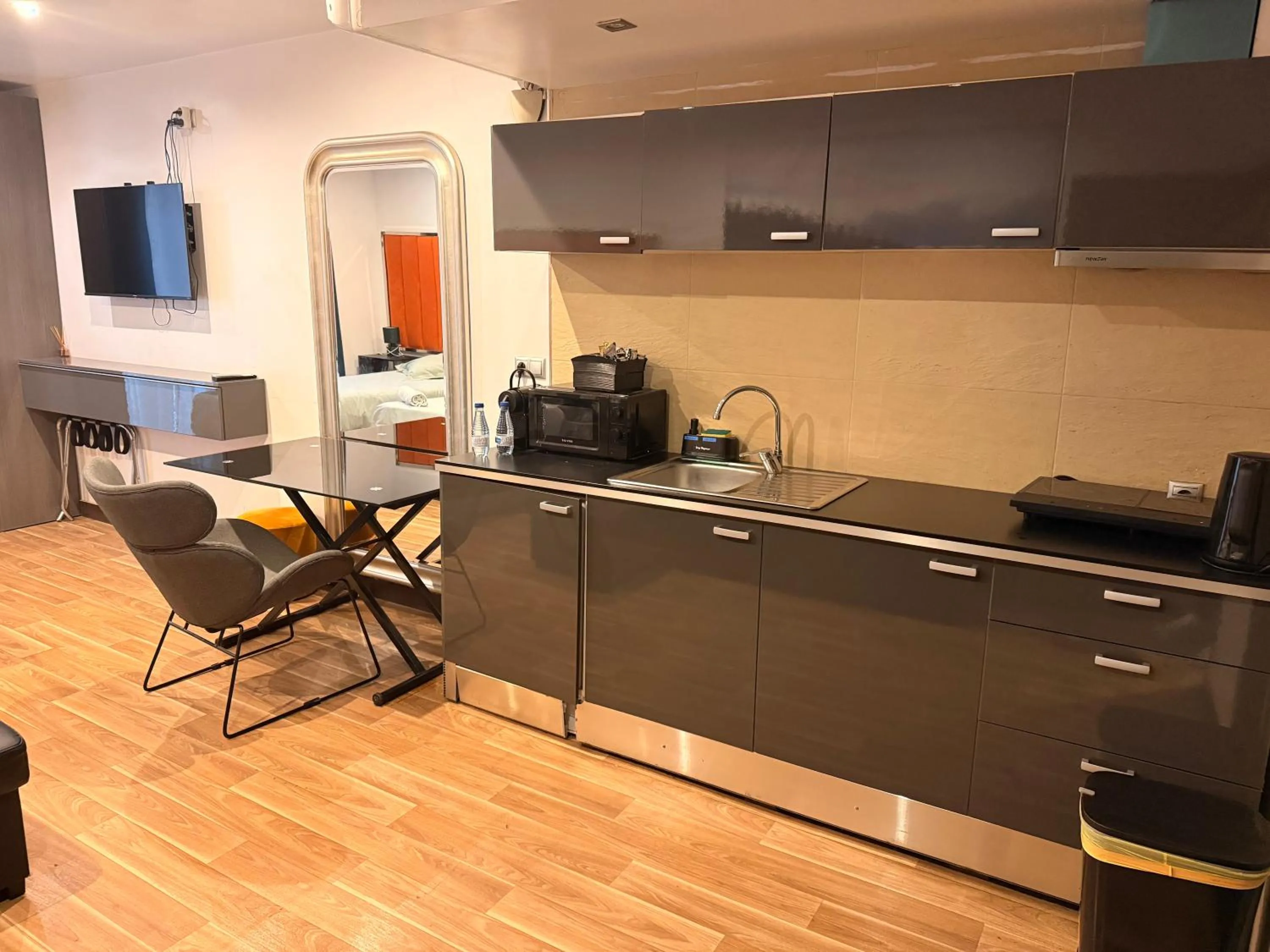 Concept Suites