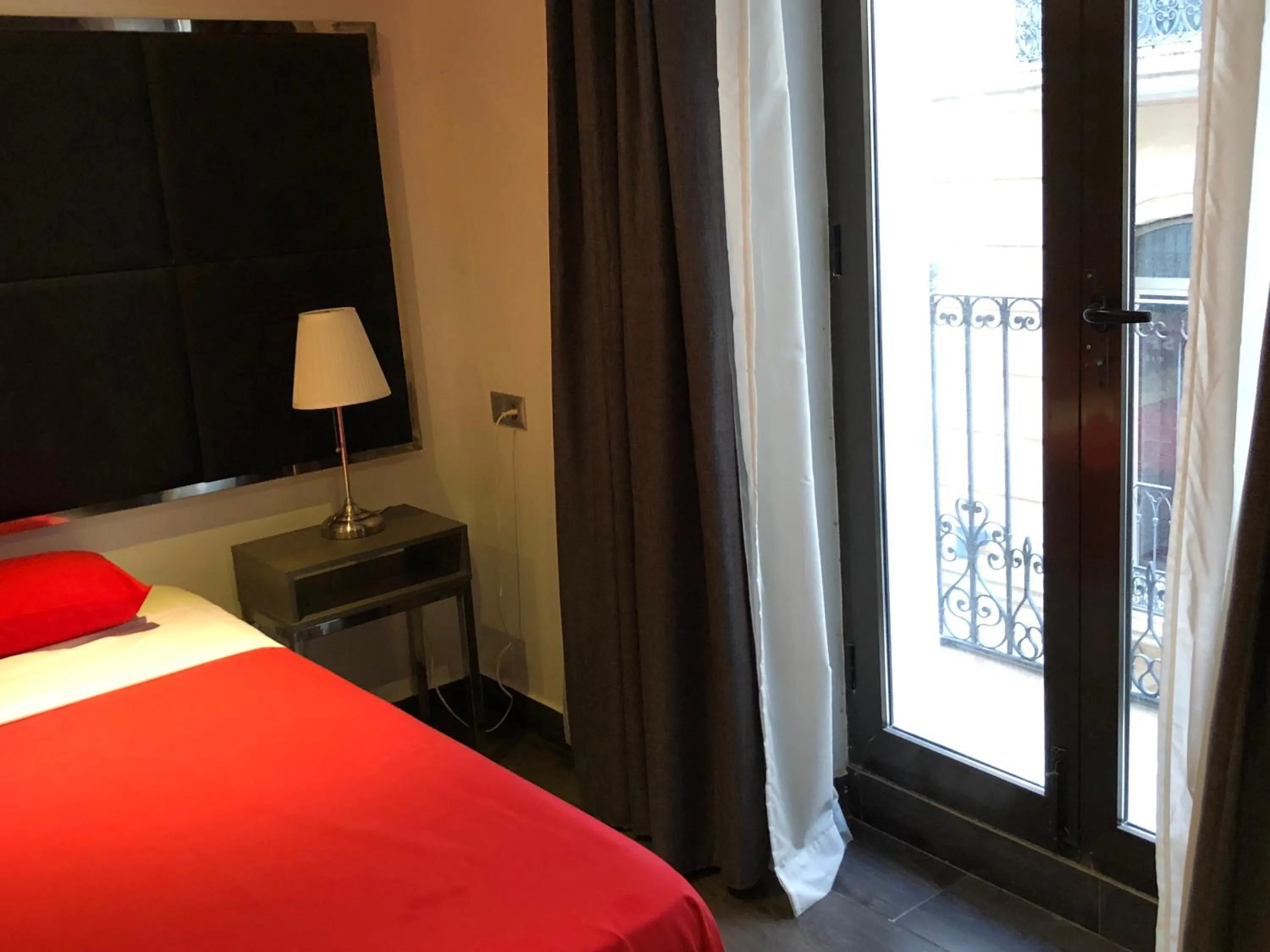 Bed in Concept Suites