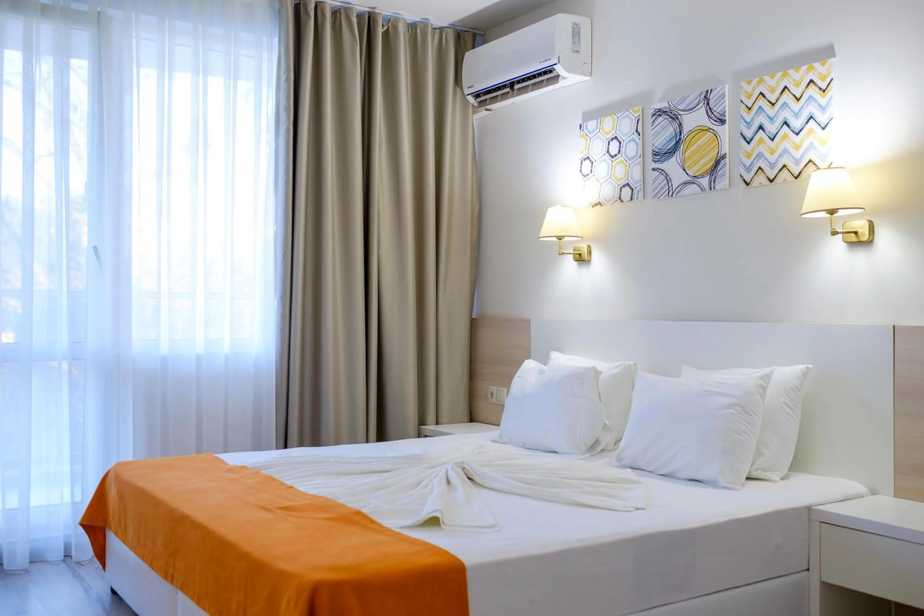 Photo of the whole room, Bed in Hotel Garden Nevis - All Inclusive