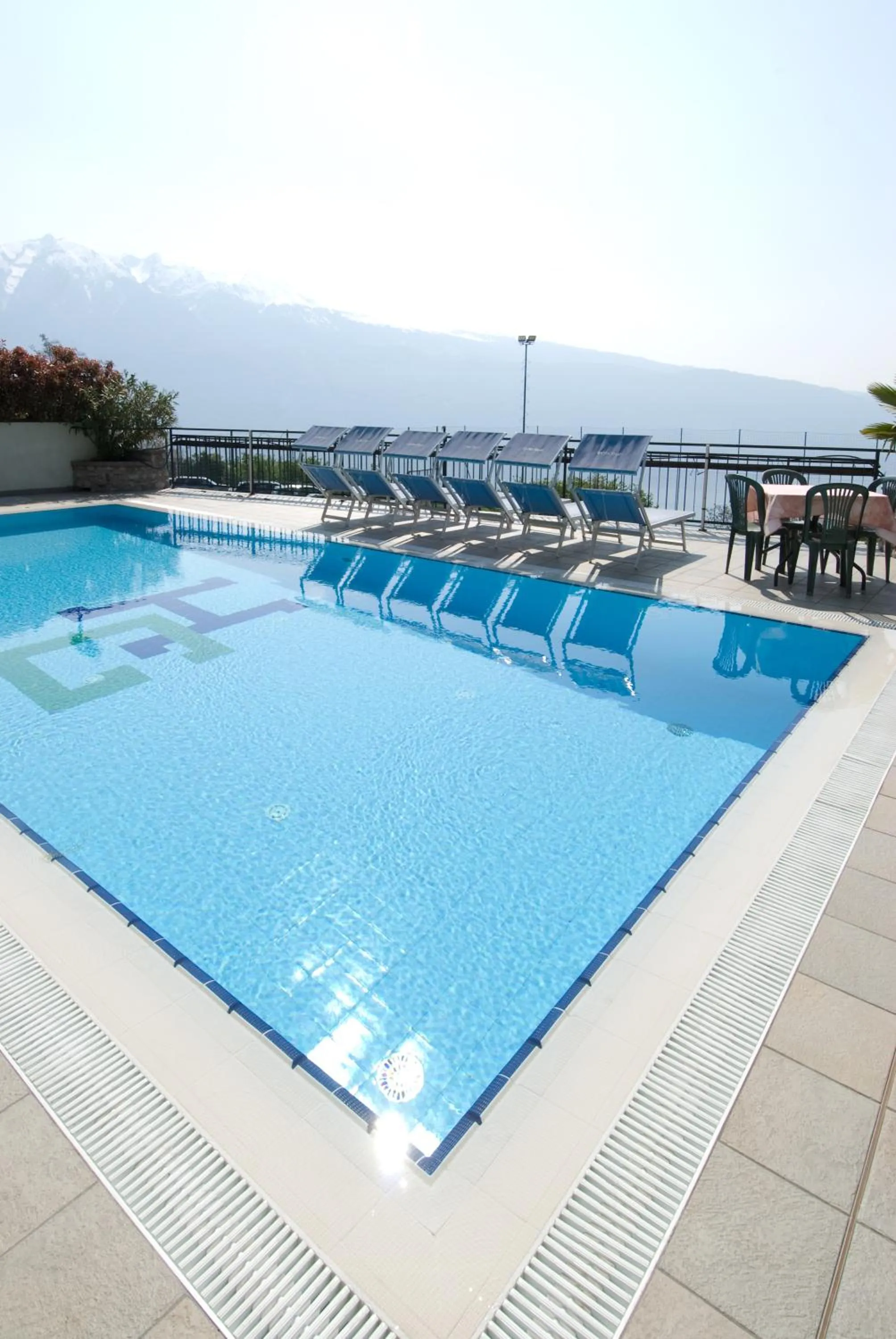Swimming pool in Hotel Gallo