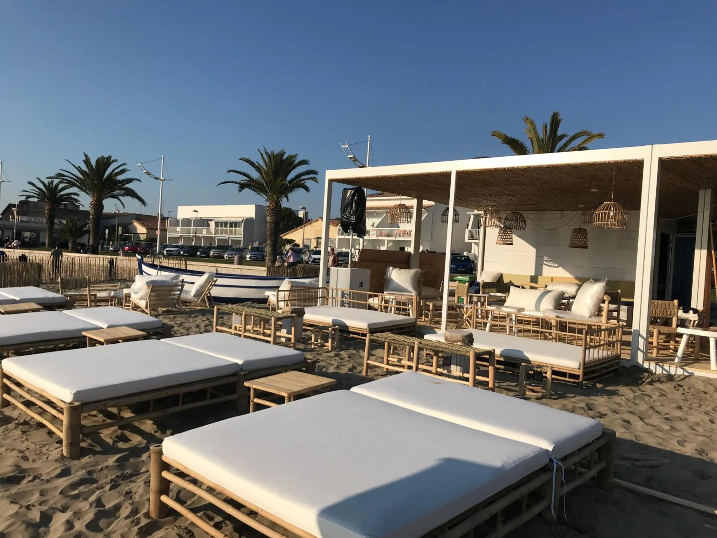 Patio in Hôtel Café Miramar