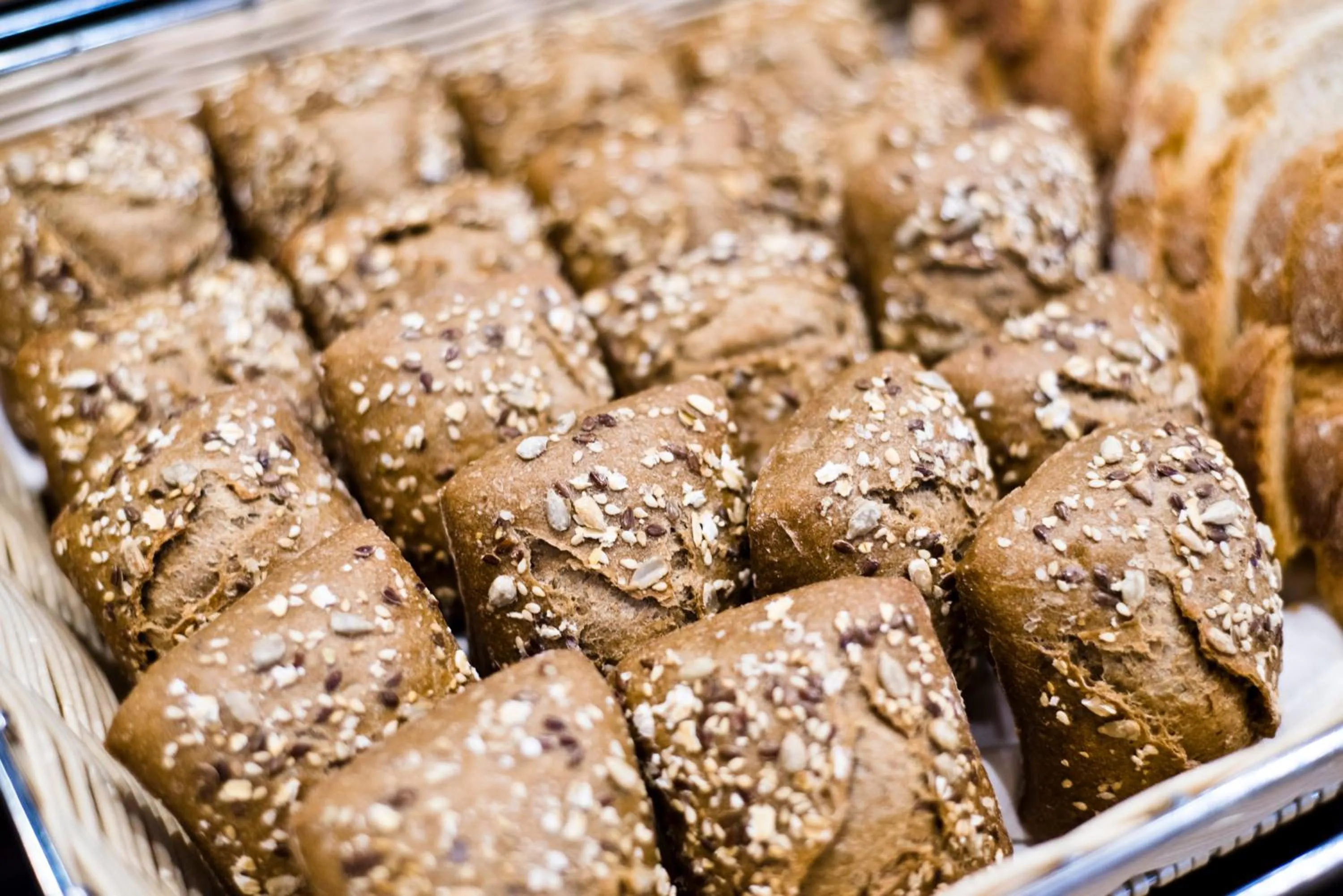 Food and drinks in Golden Tulip São João da Madeira Hotel