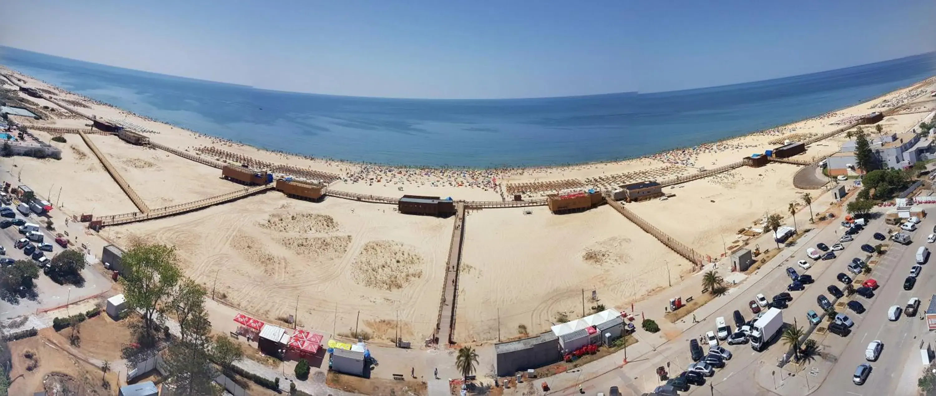 Property building in Apartamentos Guadiana Property building in Apartamentos Guadiana