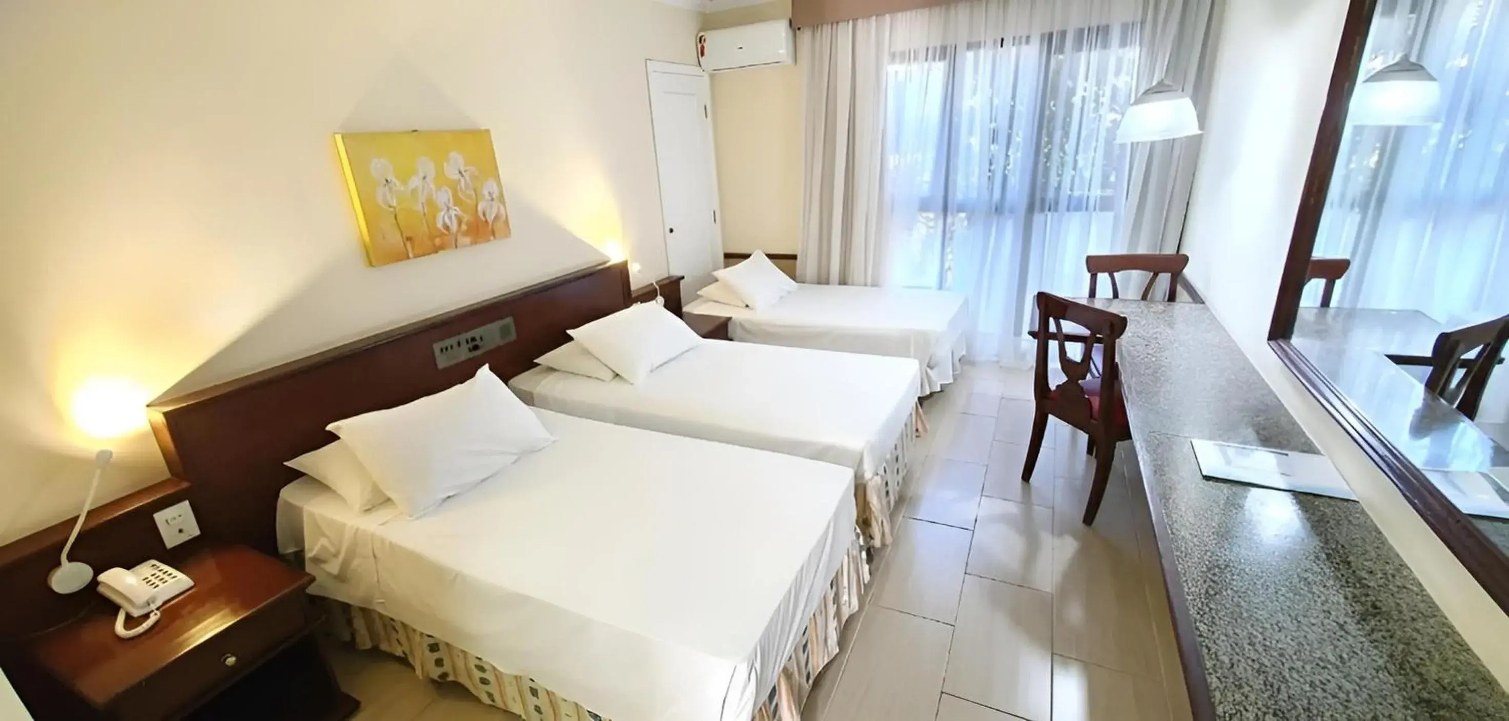 Bedroom, Bed in Hotel Dan Inn Campinas Cambuí - Um Hotel Clássico em Campinas By Nacional Inn Bedroom, Bed in Hotel Dan Inn Campinas Cambuí - Um Hotel Clássico em Campinas By Nacional Inn