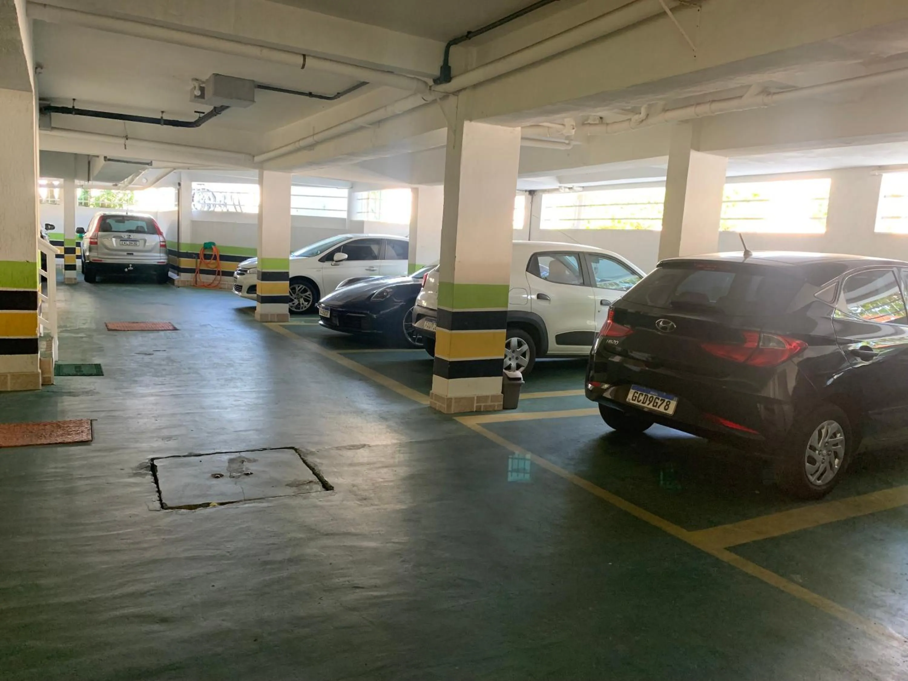 Parking in Hotel The Green Ecologic