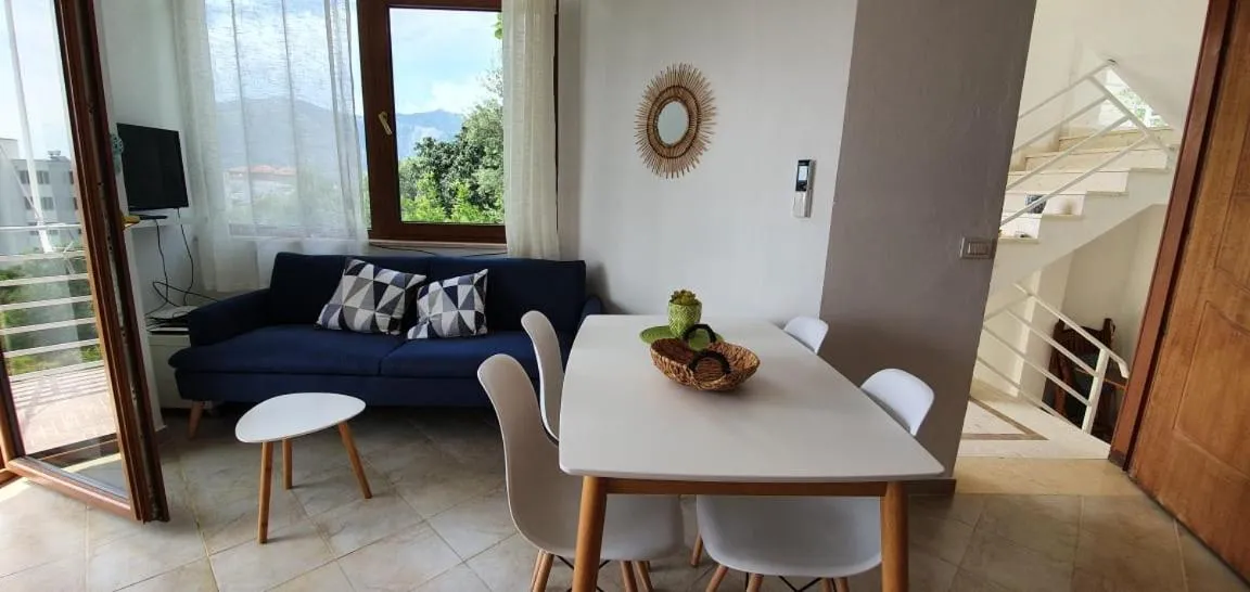 Seaview apartment