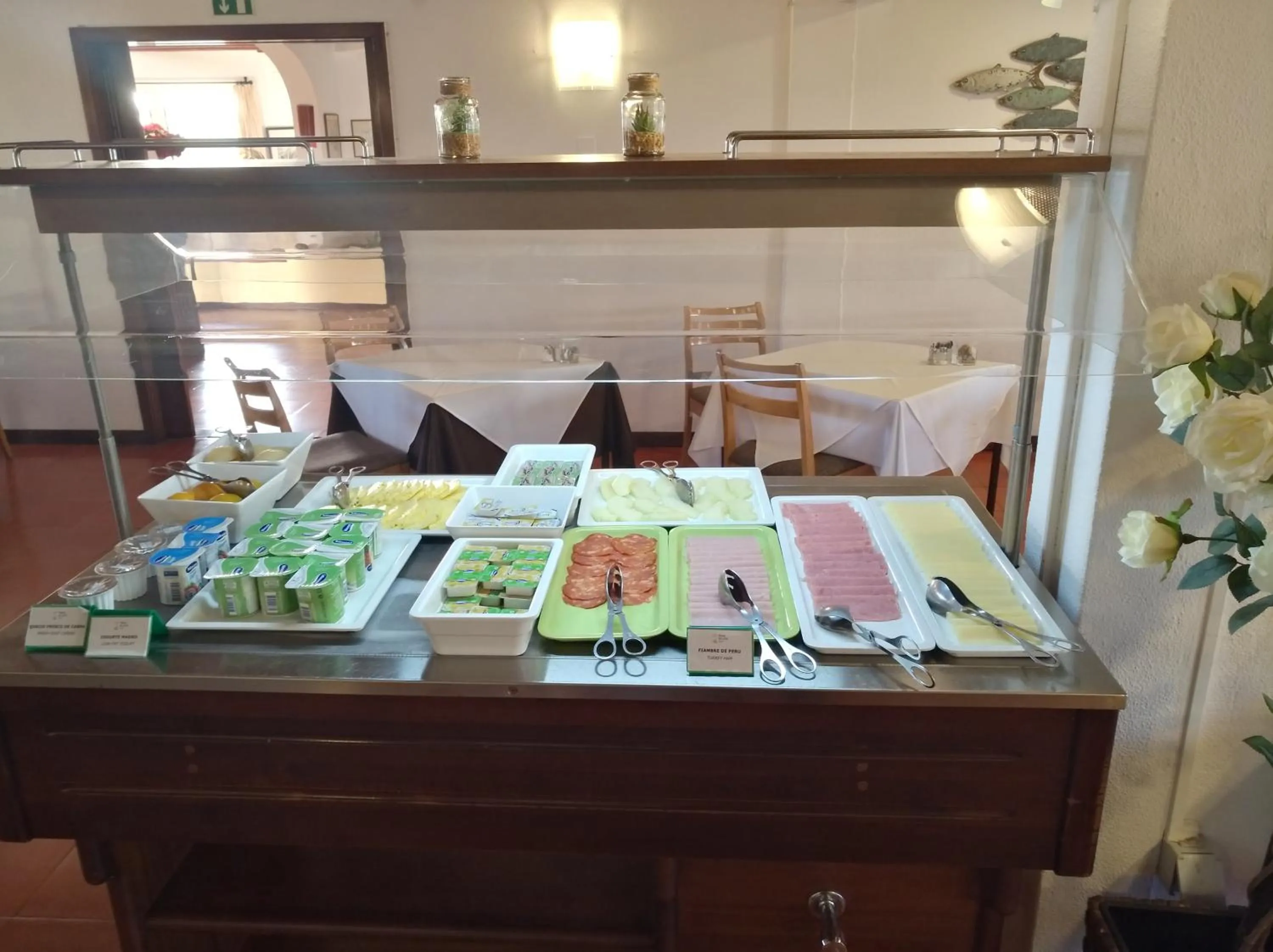 Breakfast in Praia da Lota Beachfront Resort - Hotel & Apartments