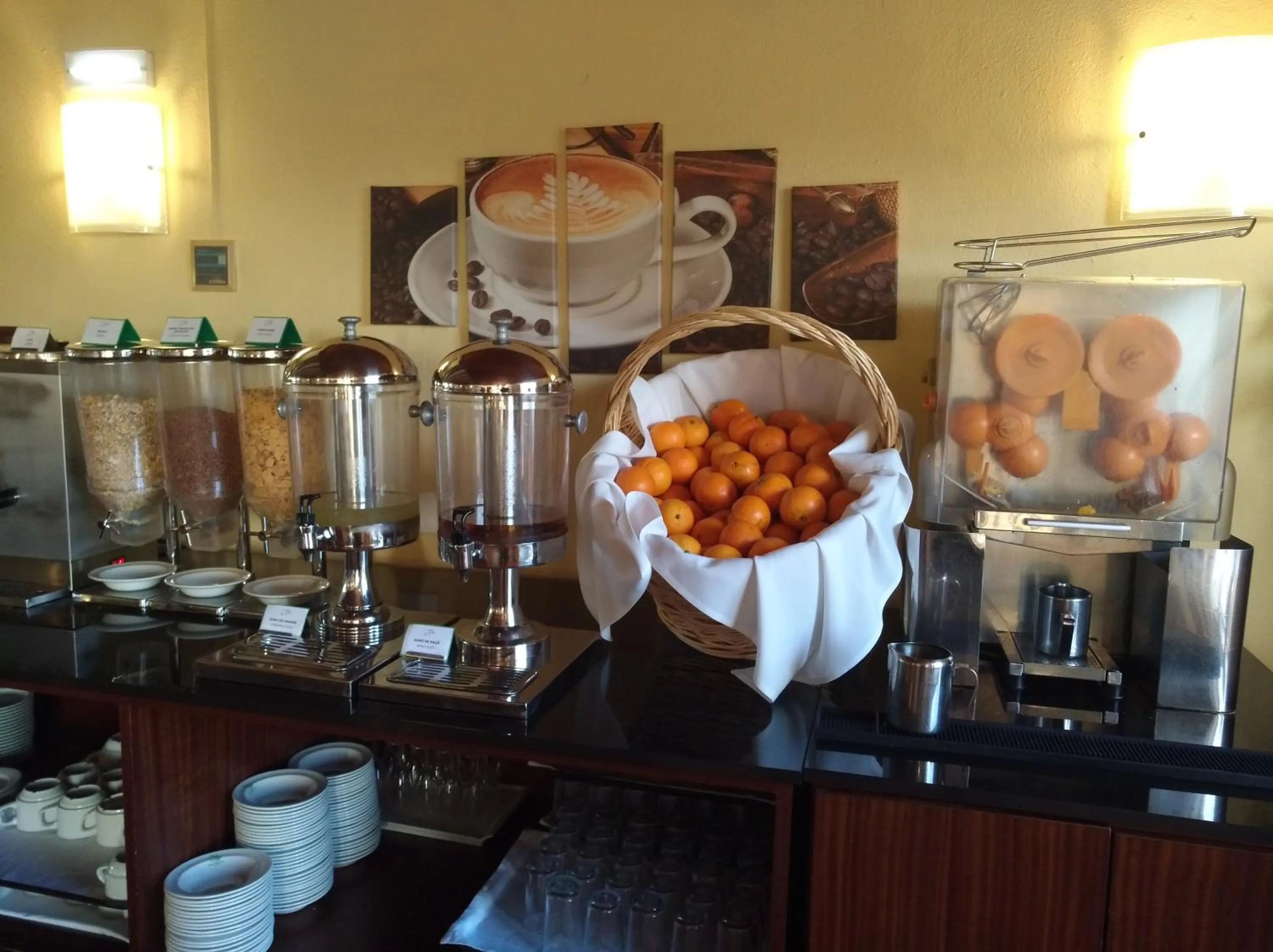 Breakfast in Praia da Lota Beachfront Resort - Hotel & Apartments