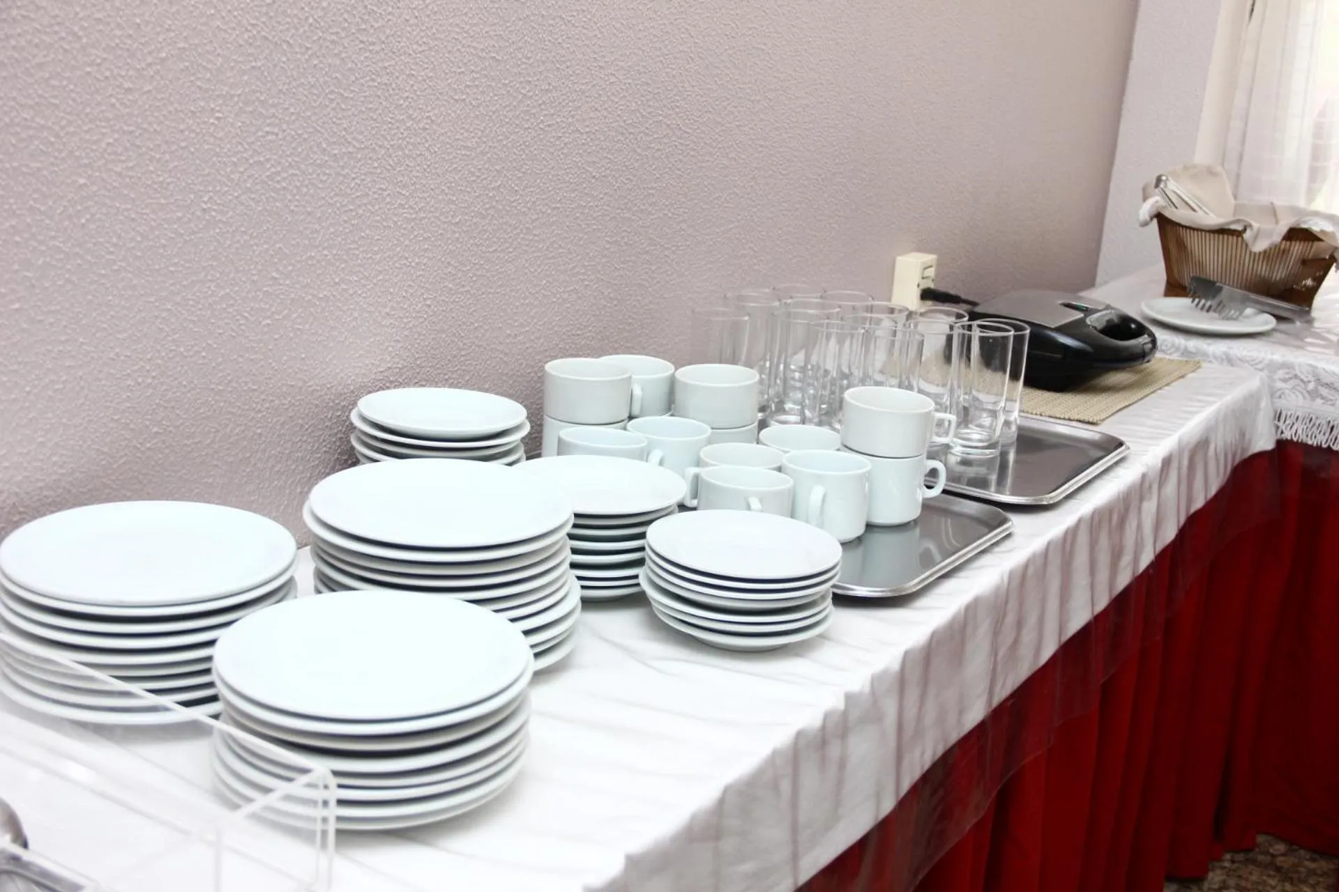 Buffet breakfast in San Phillip Flat Hotel