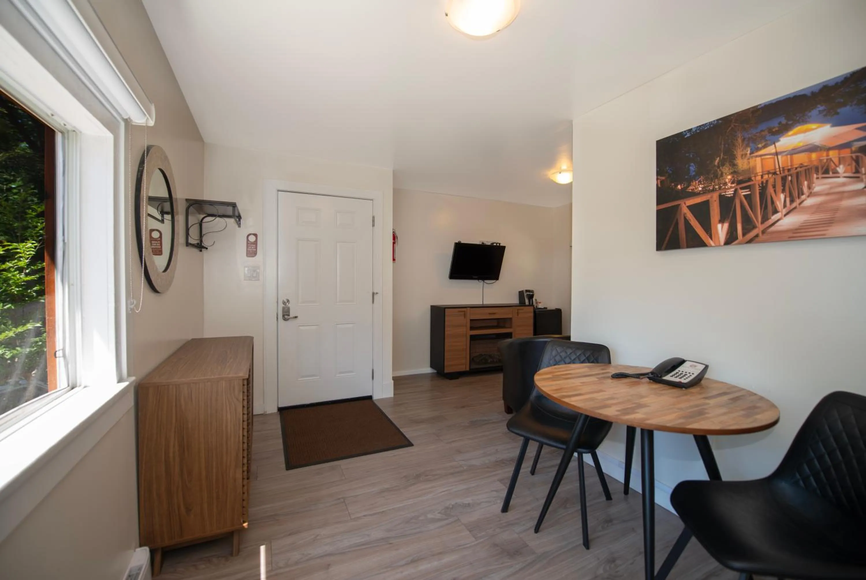 Living room in Rockwater Secret Cove Resort