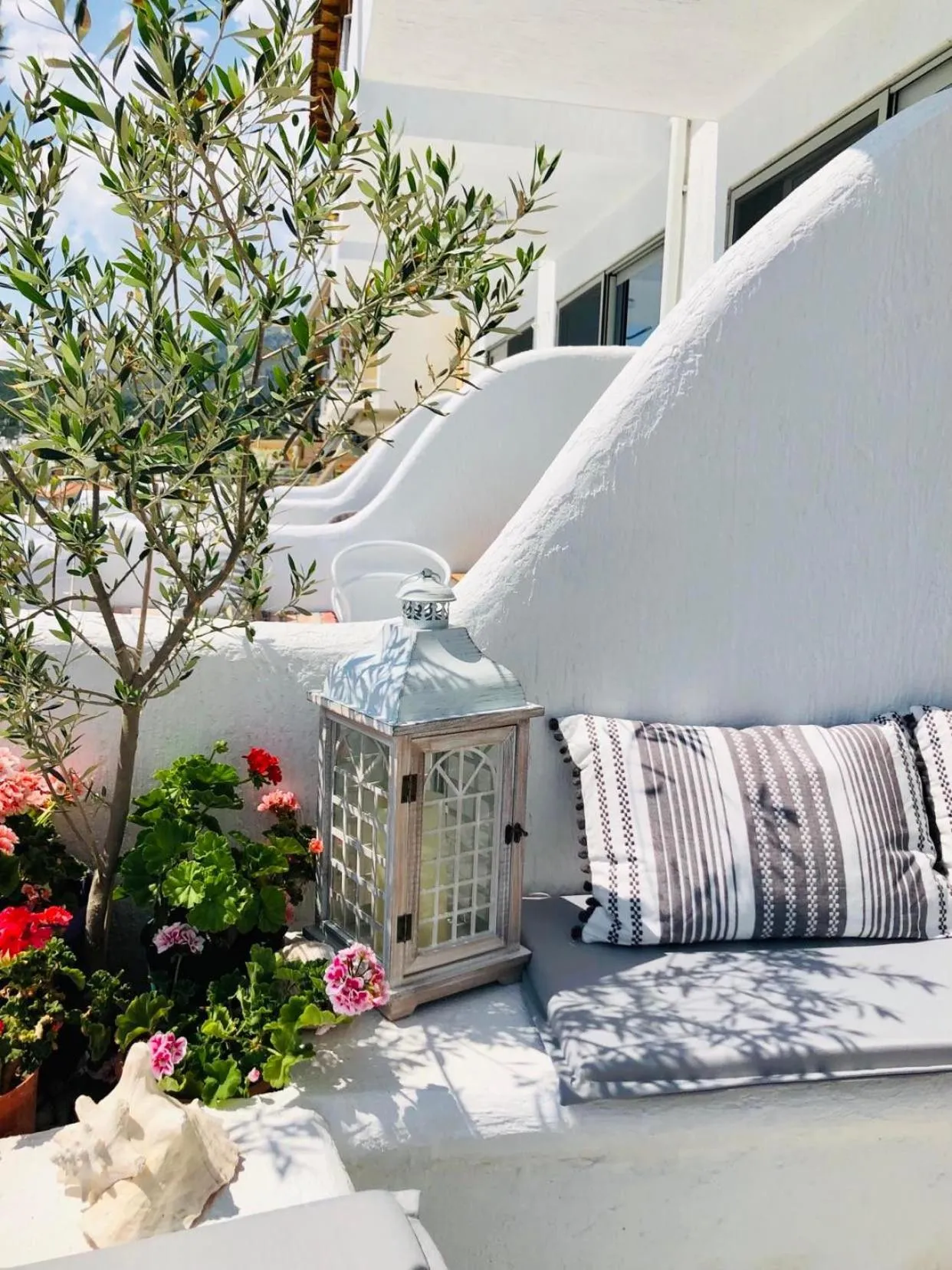 Day in Geo & Art Boutique Hotel Himara