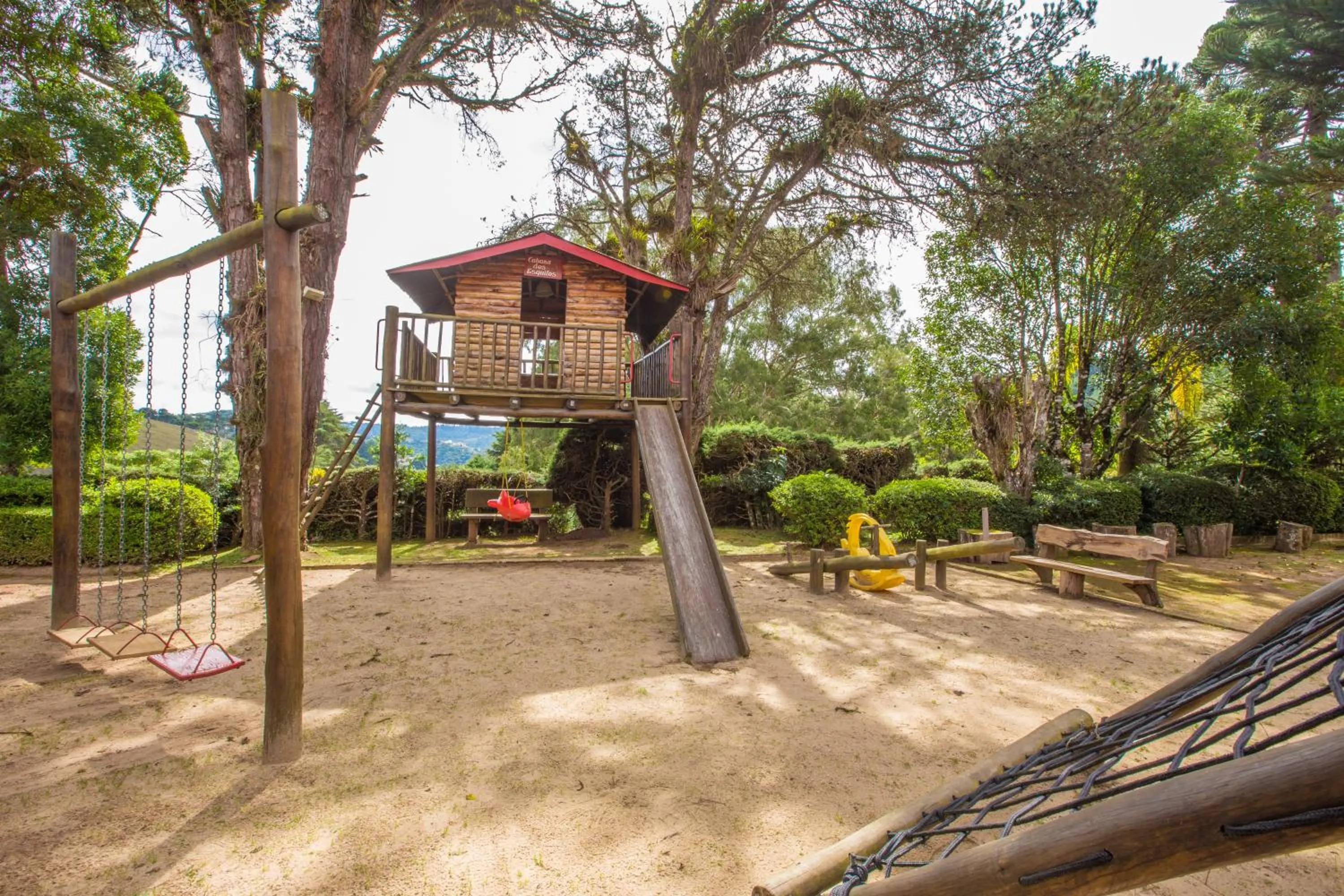 Children play ground in Hotel Recanto São Cristóvão - Próximo ao parque Tarundu