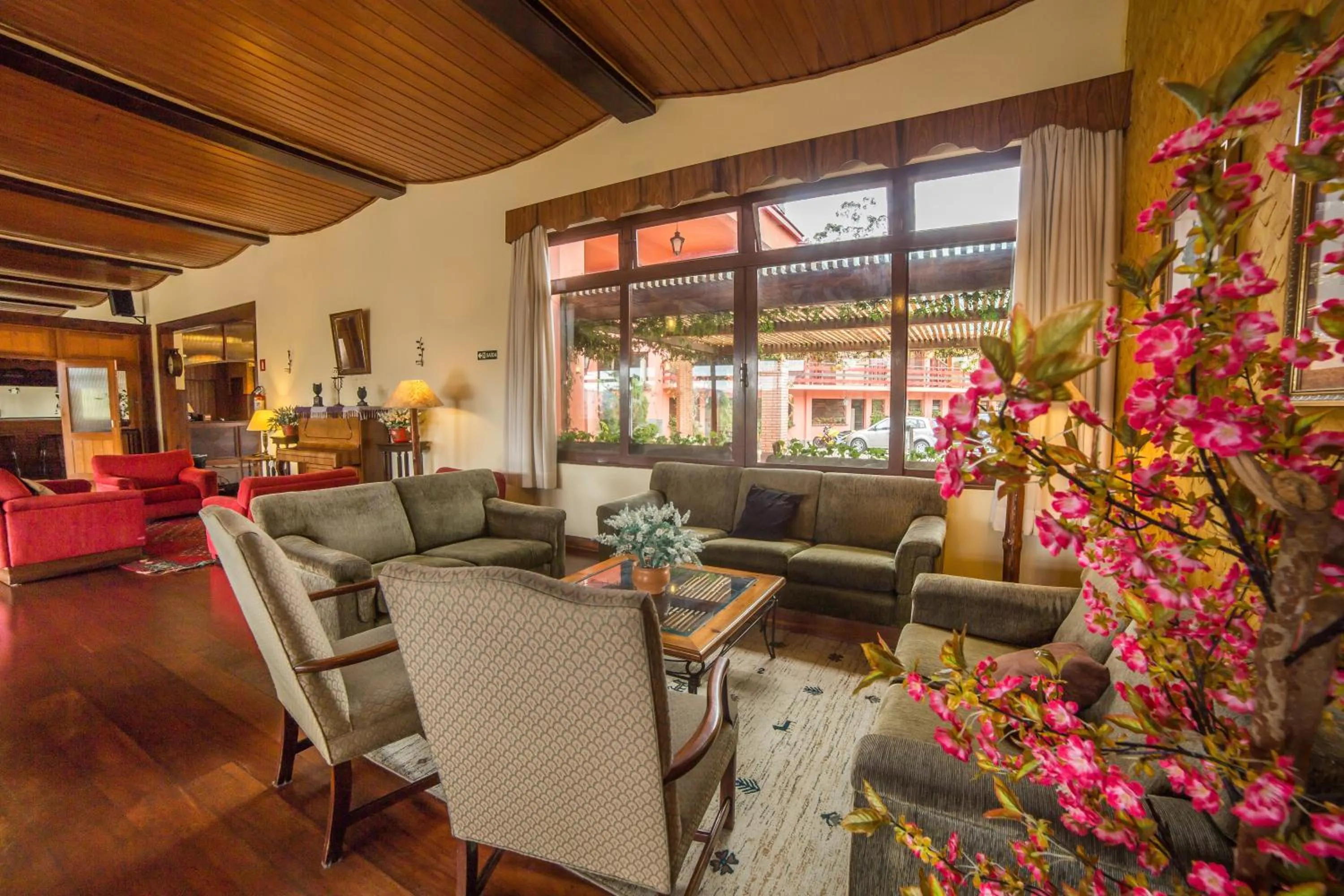 Communal lounge/ TV room in Hotel Recanto São Cristóvão - Próximo ao parque Tarundu