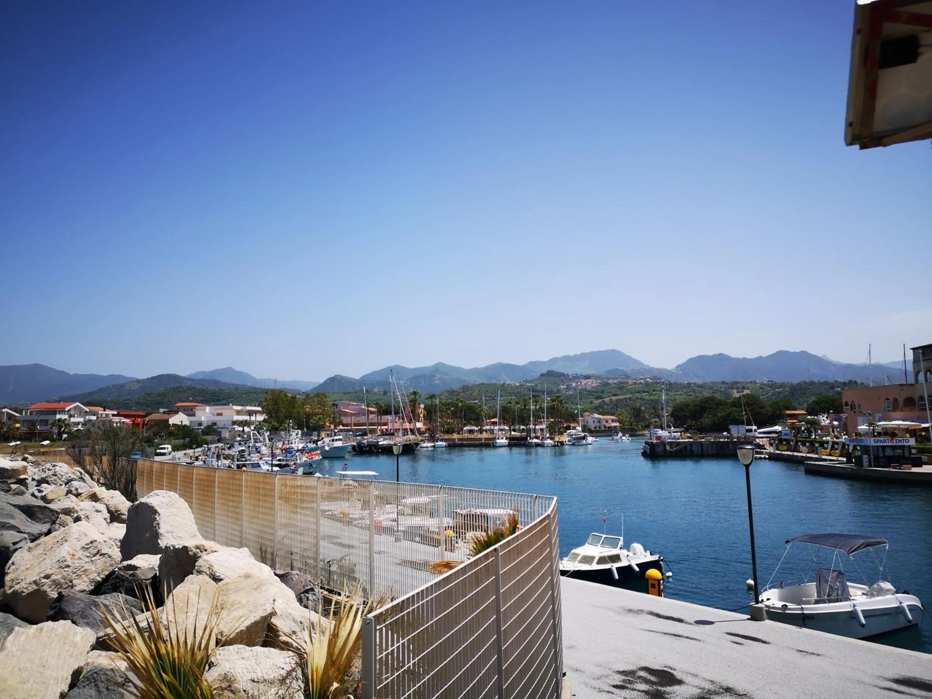 Sea view in B&B Tonnarella Beach