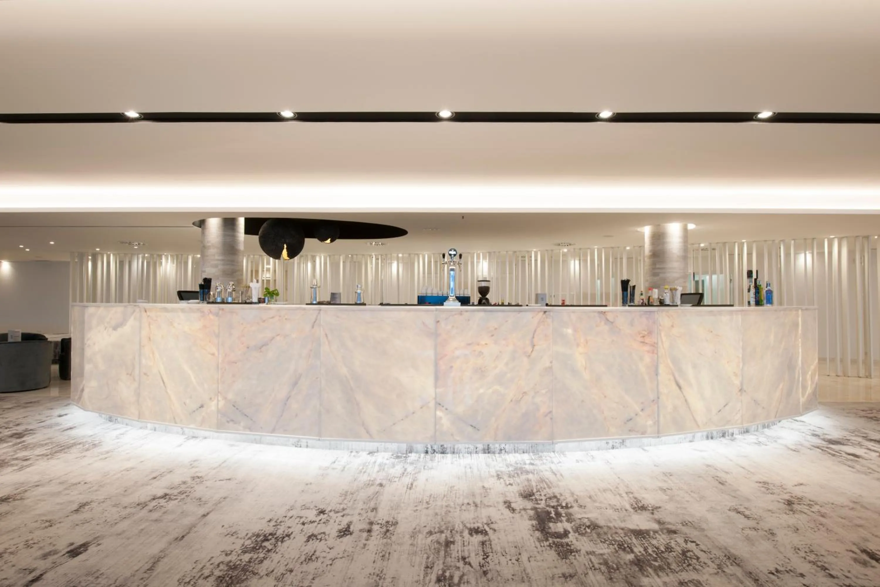 Lounge or bar in Hotel Alto Lido