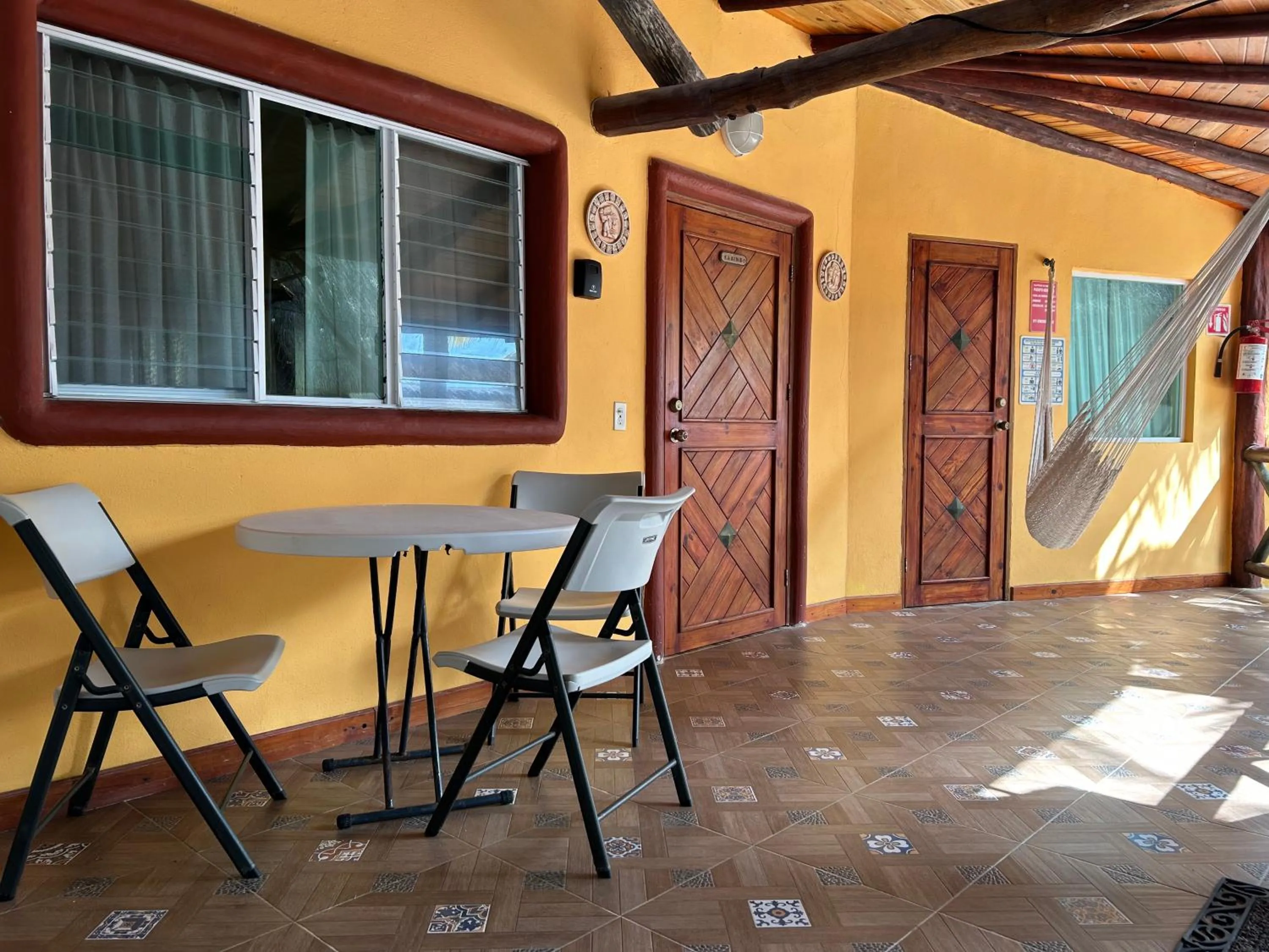 Patio in The Diving Lodge Downtown