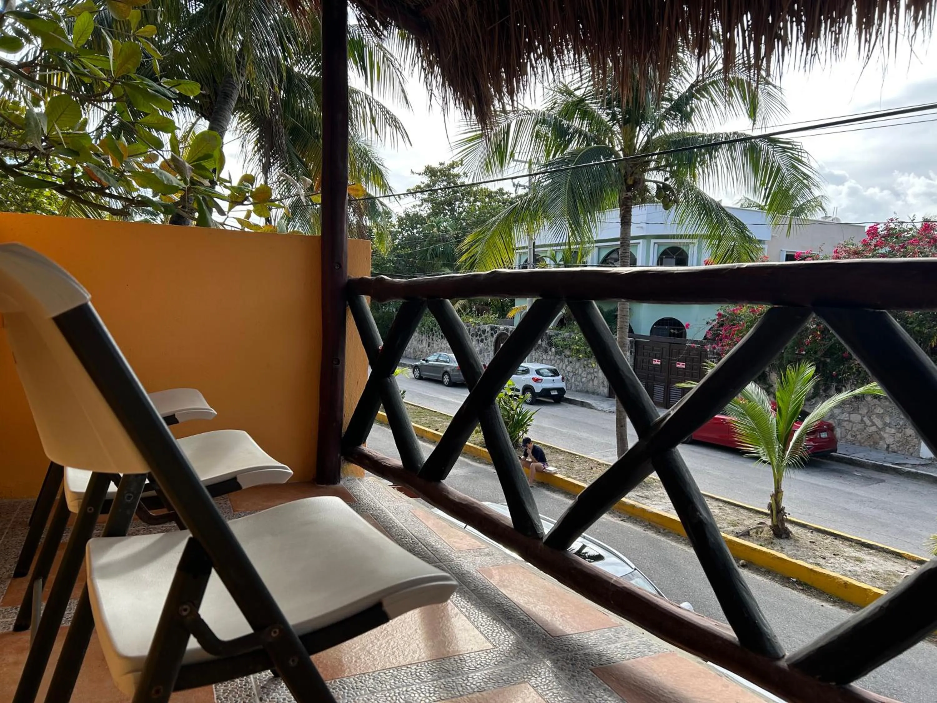 Balcony/Terrace in The Diving Lodge Downtown