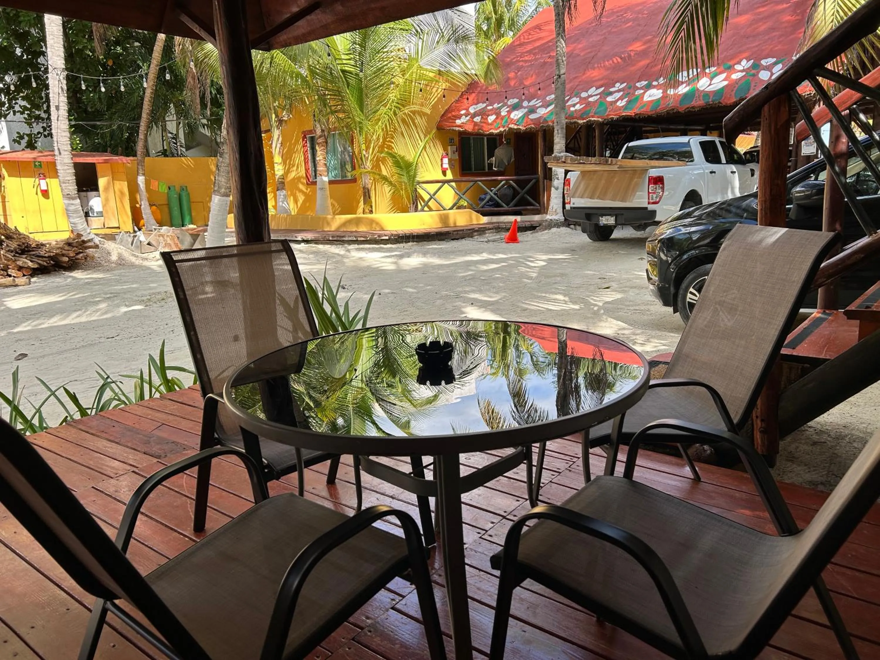 The Diving Lodge Downtown