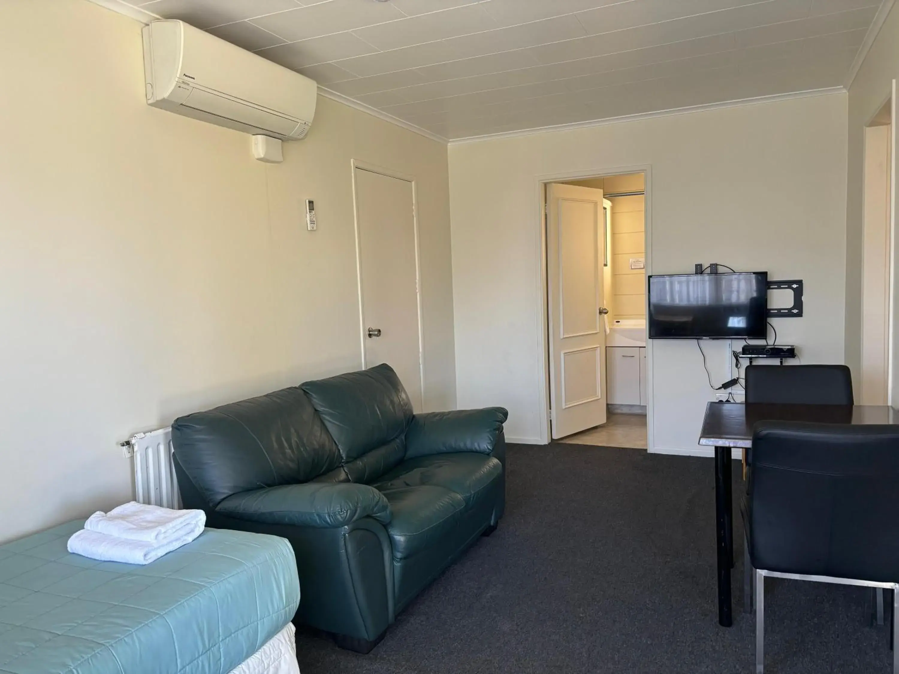 Apartment with Balcony in Kowhai Motel Rotorua Apartment with Balcony in Kowhai Motel Rotorua