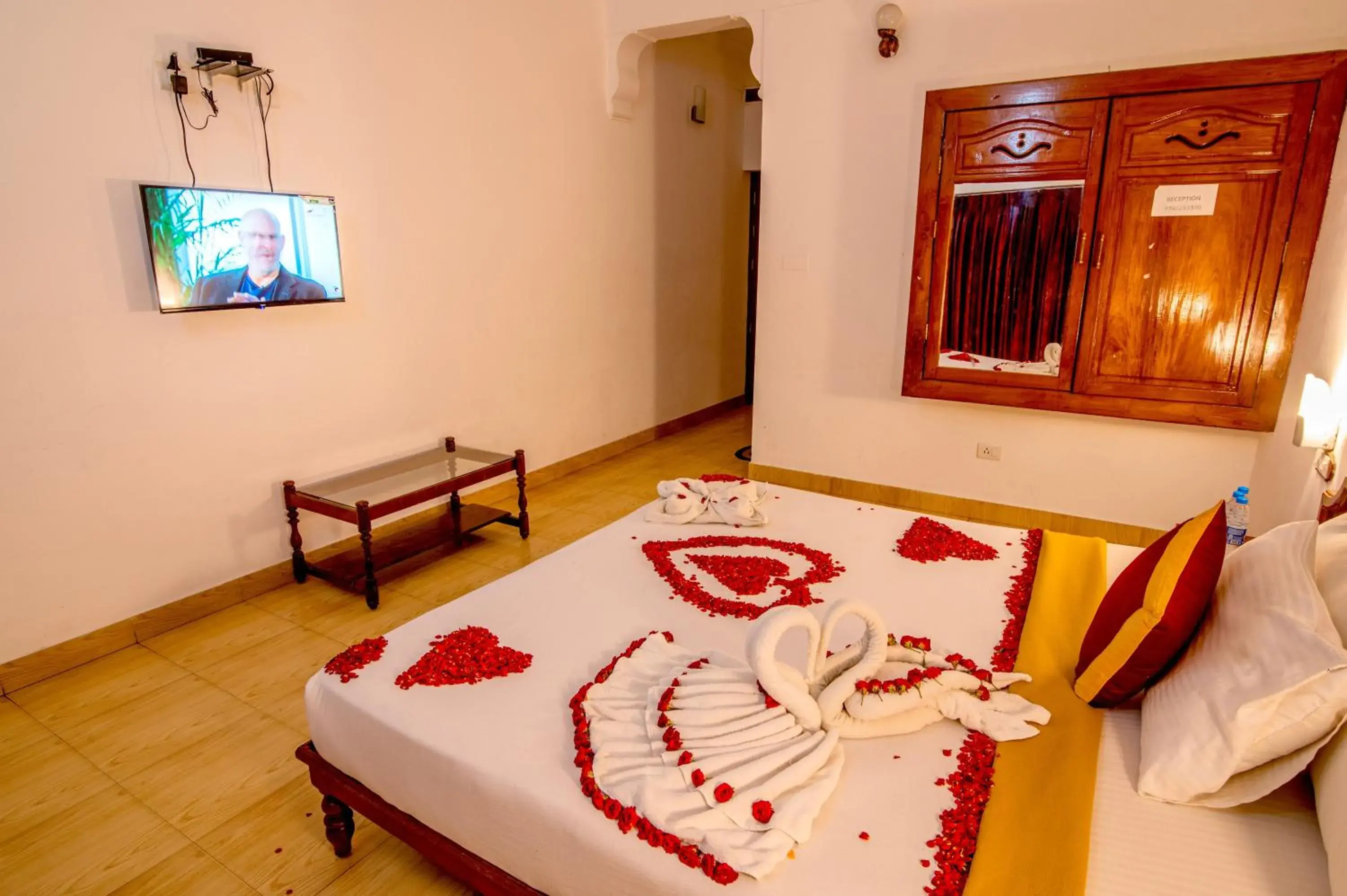 Bedroom, Bed in Jasmine Palace Bedroom, Bed in Jasmine Palace