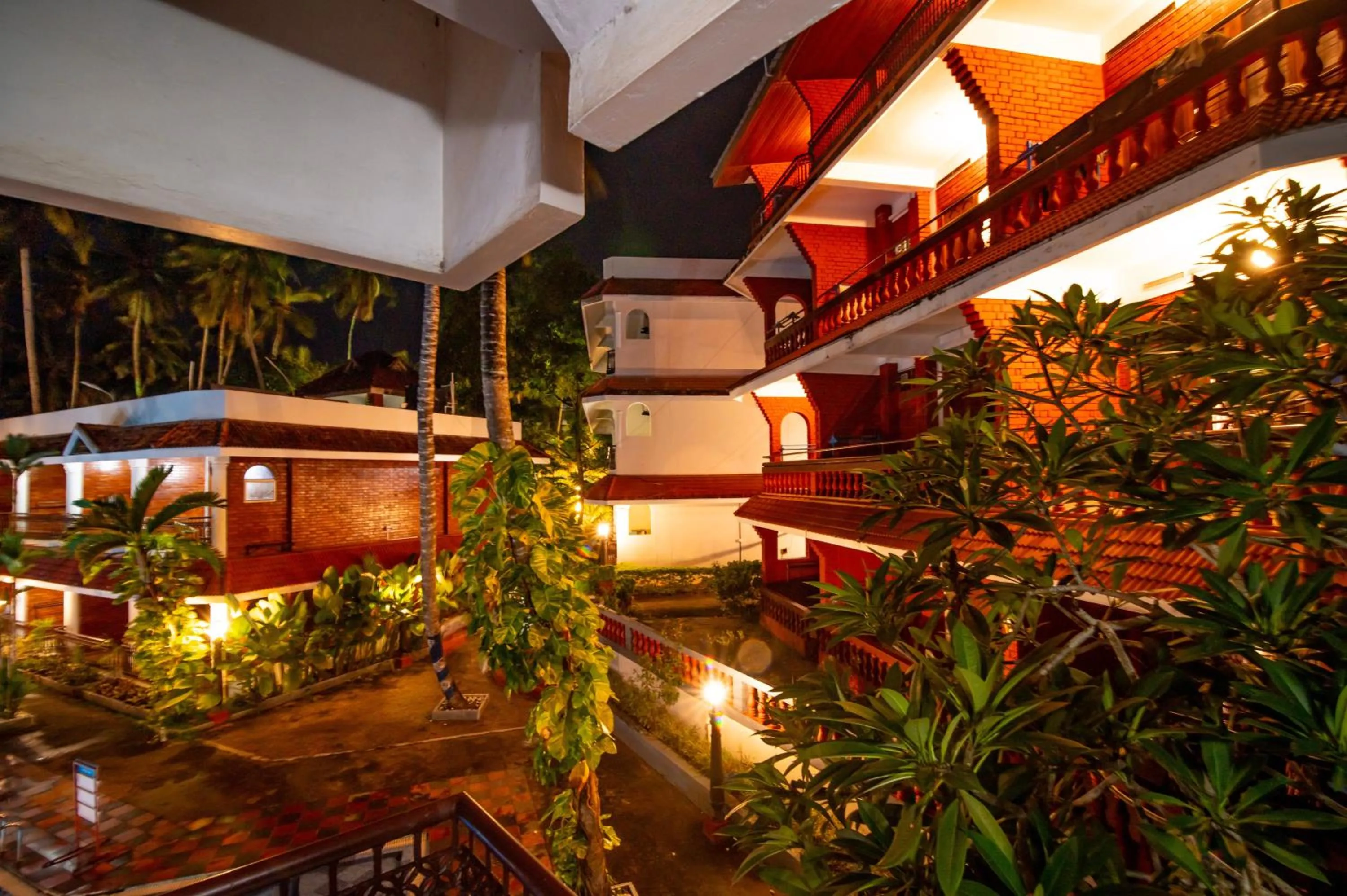 Property building in Jasmine Palace