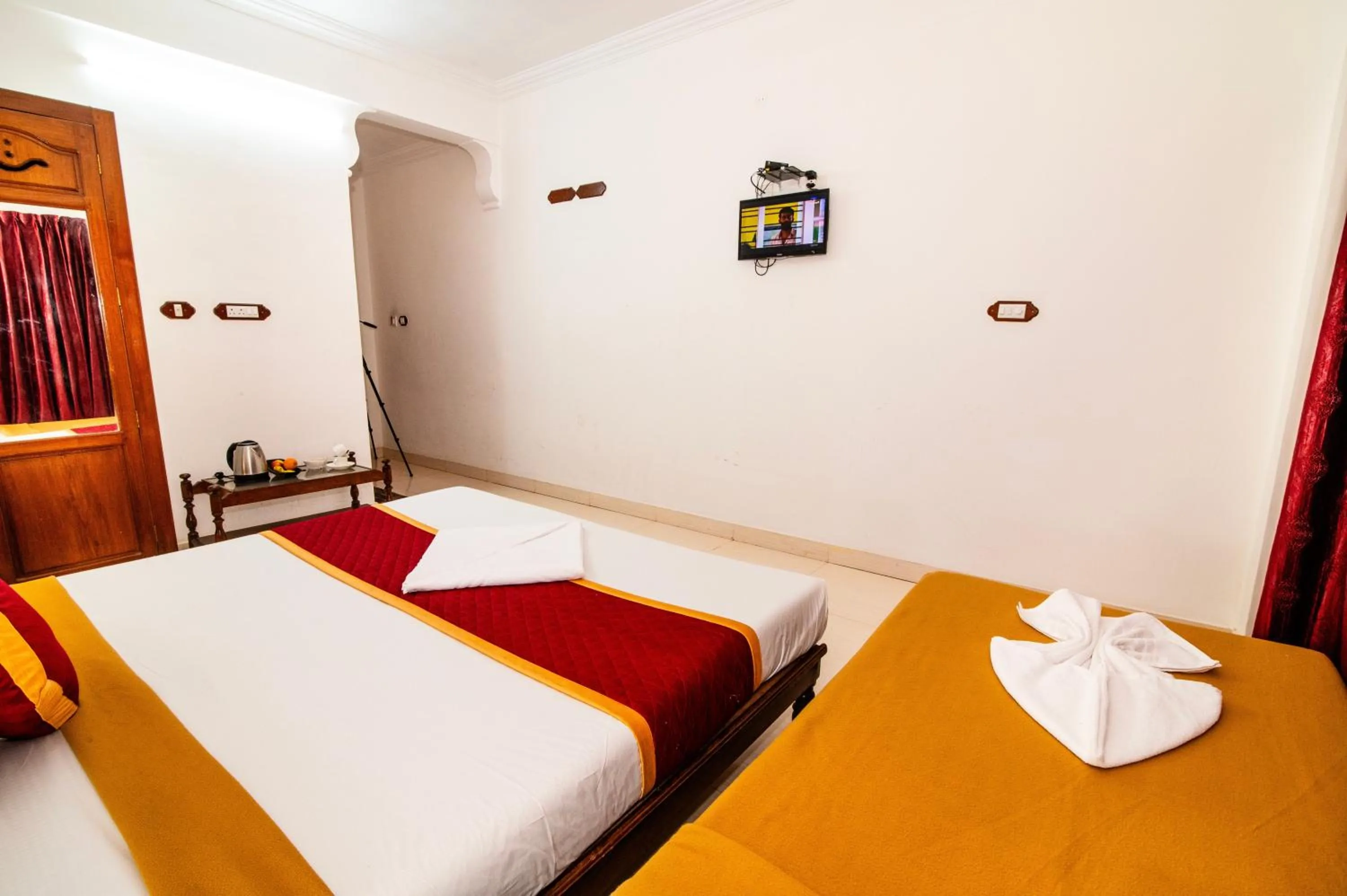 Bedroom, Bed in Jasmine Palace