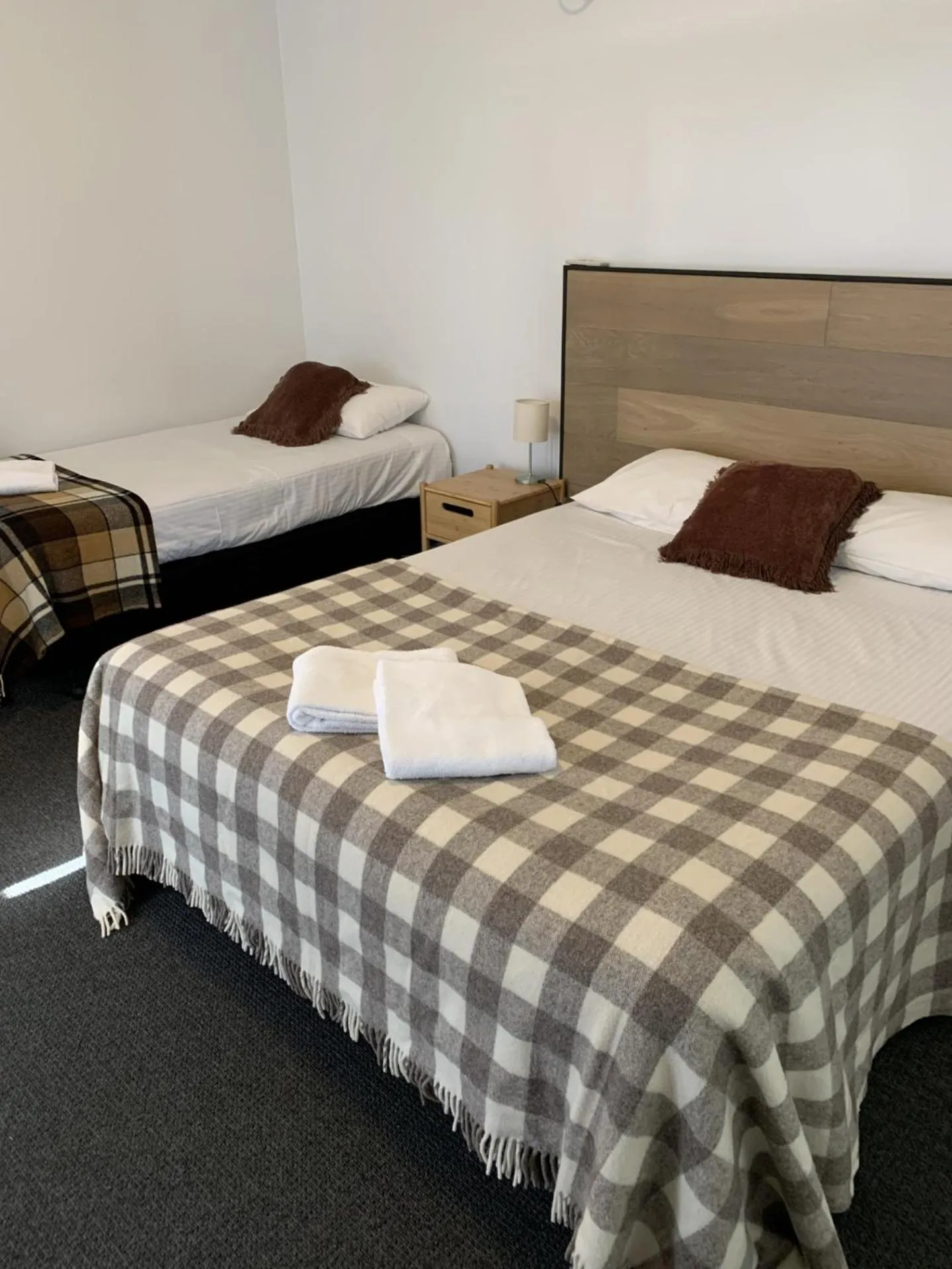 Bed in Meeniyan Motel