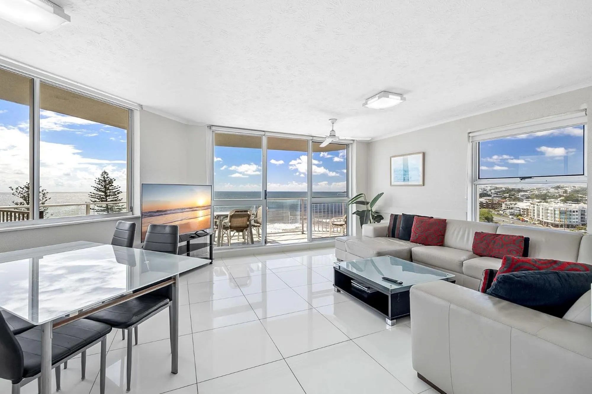 Living room in Mandolin Beachfront Resort