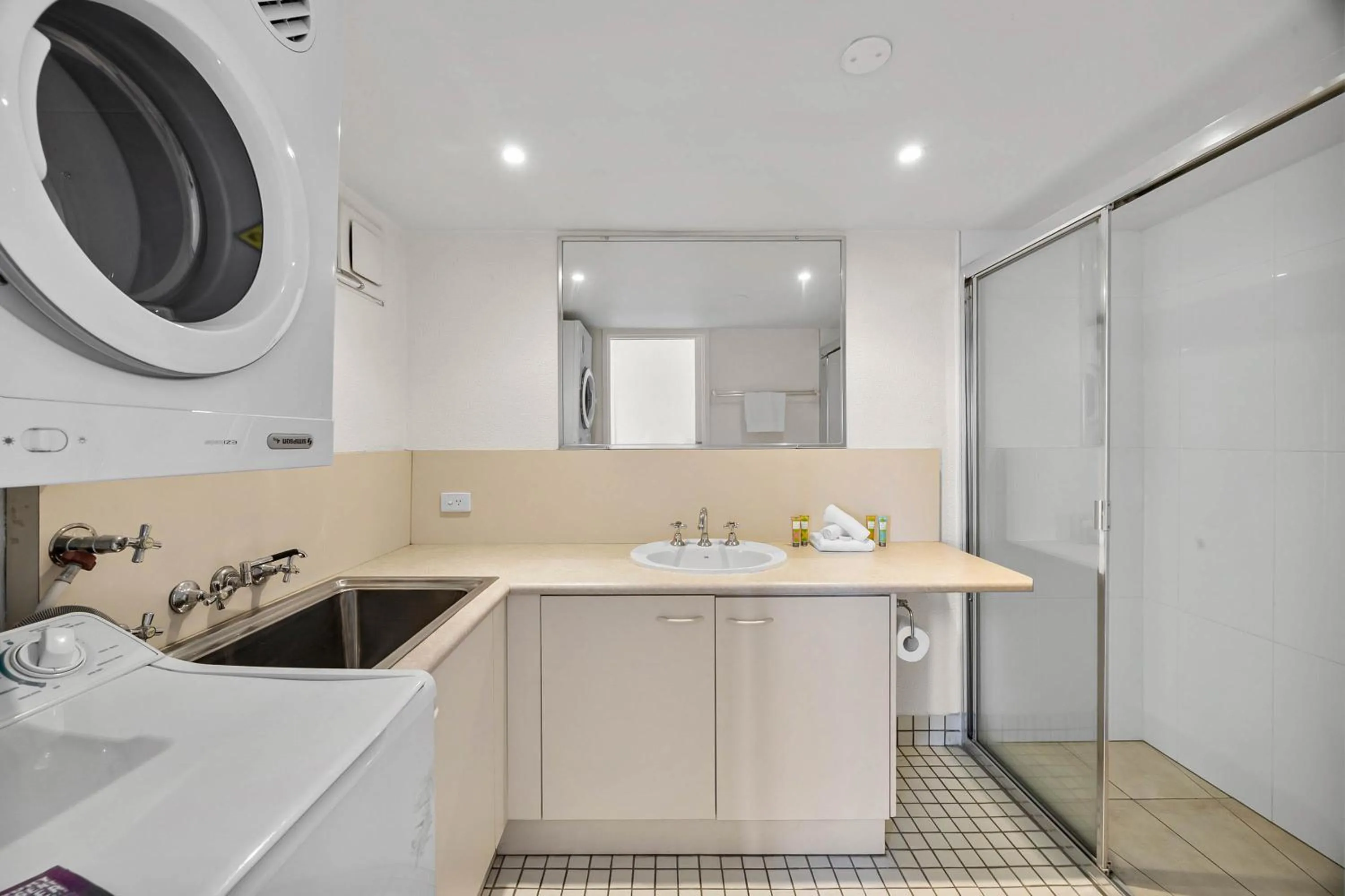 Bathroom in Mandolin Beachfront Resort