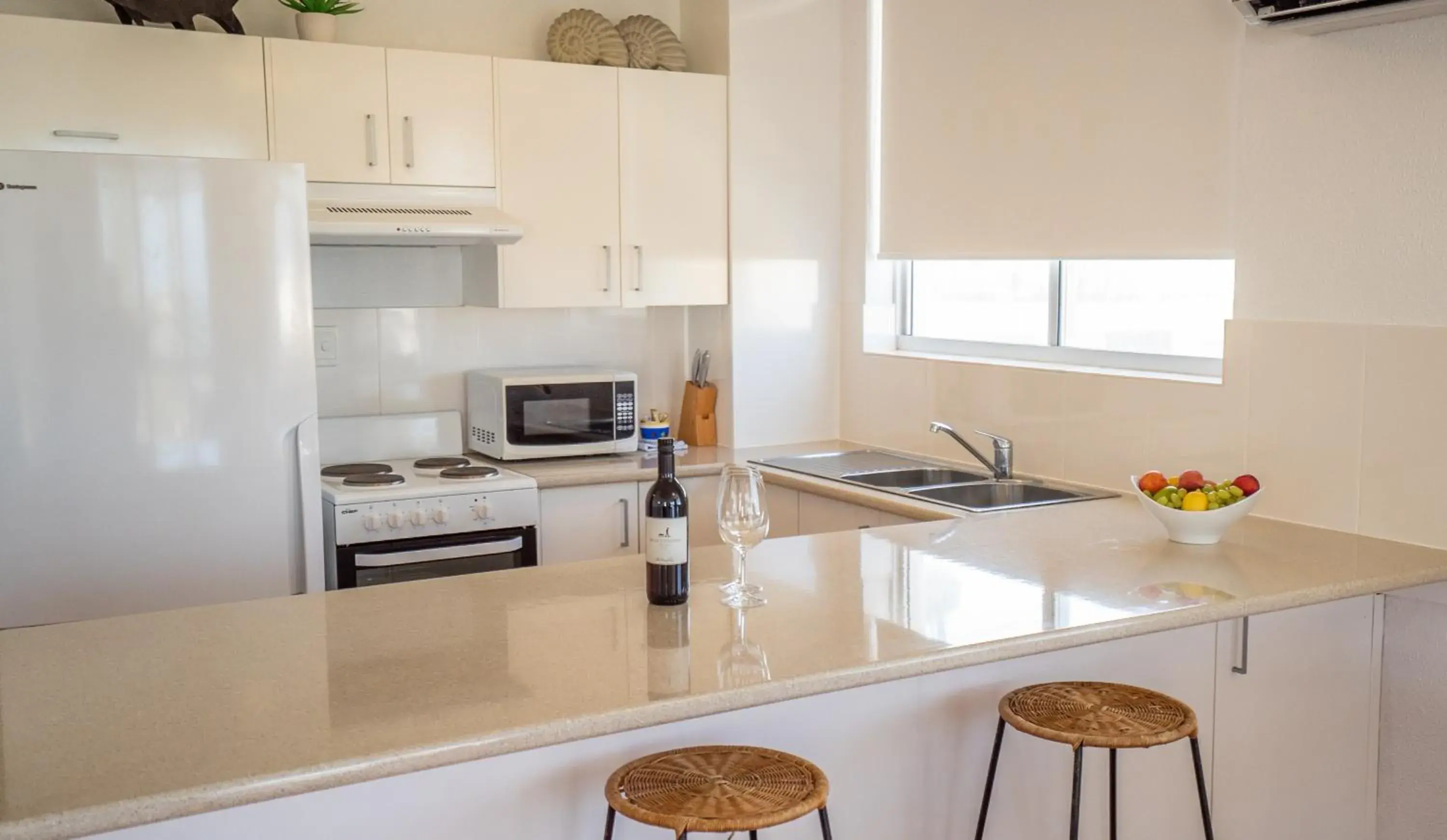 Standard Two-Bedroom Apartment with Ocean View in Mandolin Beachfront Resort Standard Two-Bedroom Apartment with Ocean View in Mandolin Beachfront Resort