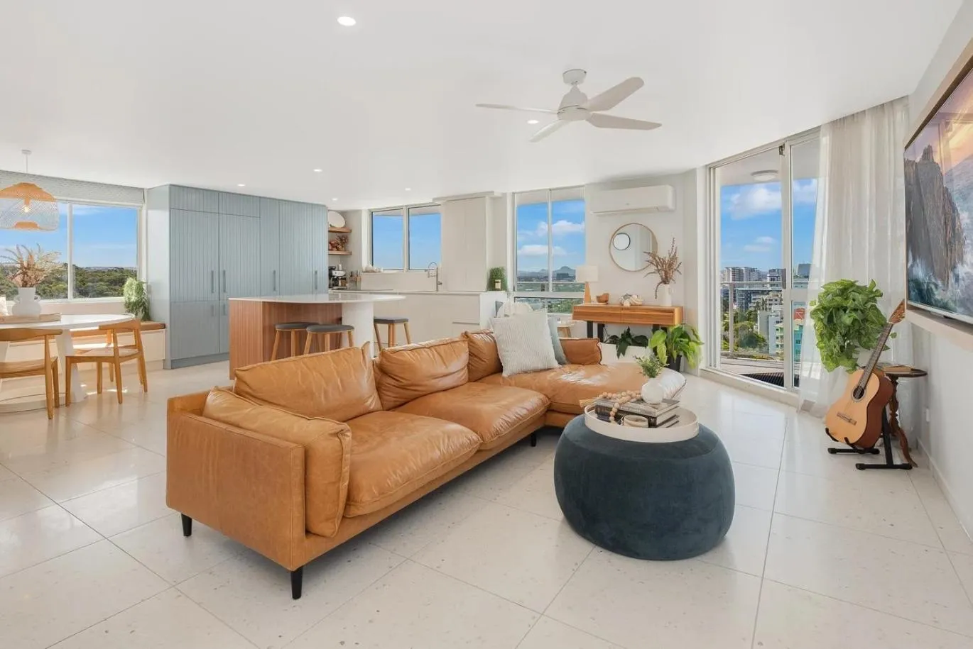 Living room in Mandolin Beachfront Resort
