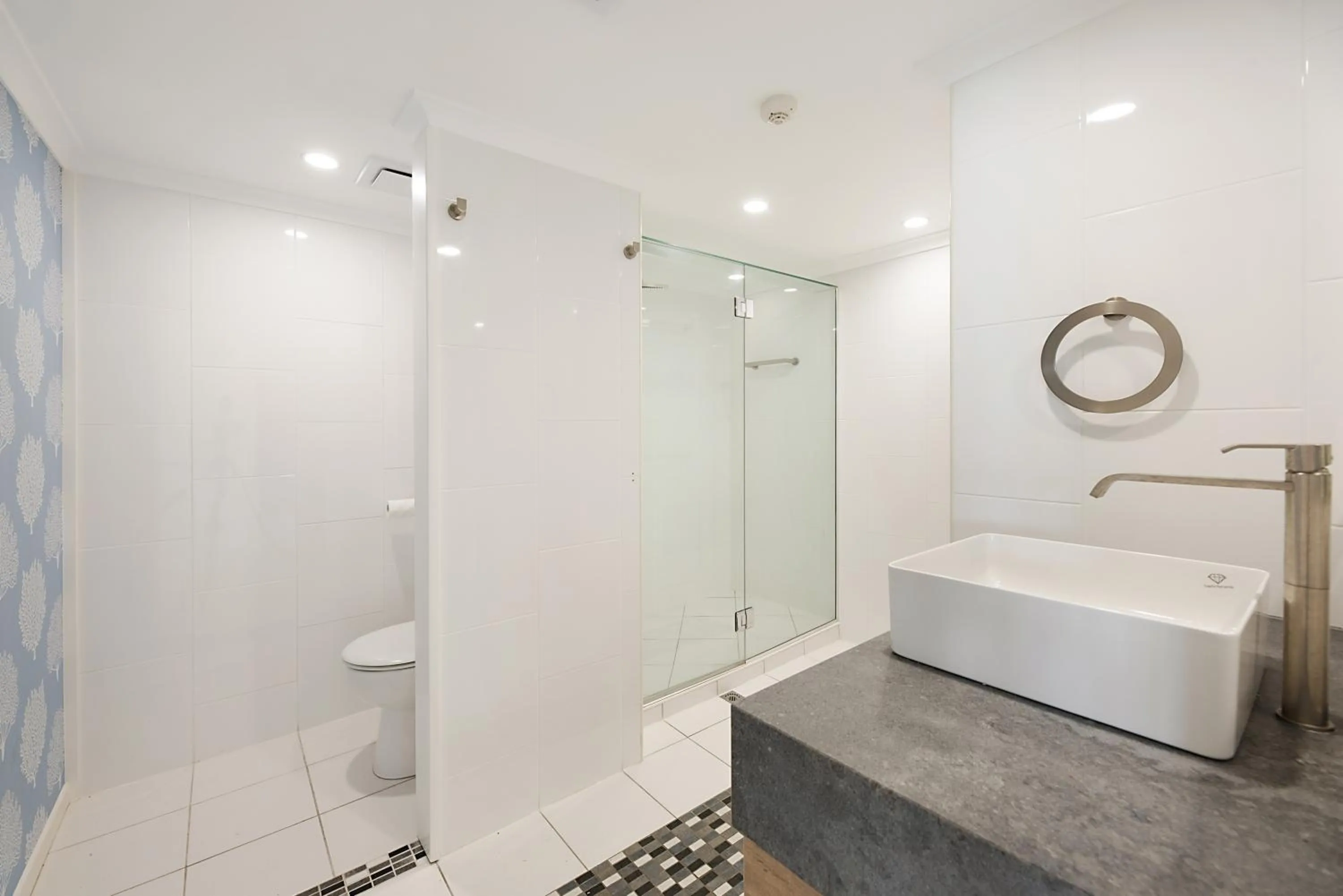 Bathroom in Mandolin Beachfront Resort