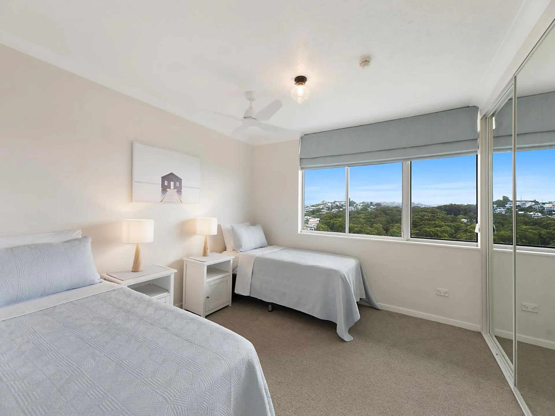 Bedroom, Bed in Mandolin Beachfront Resort