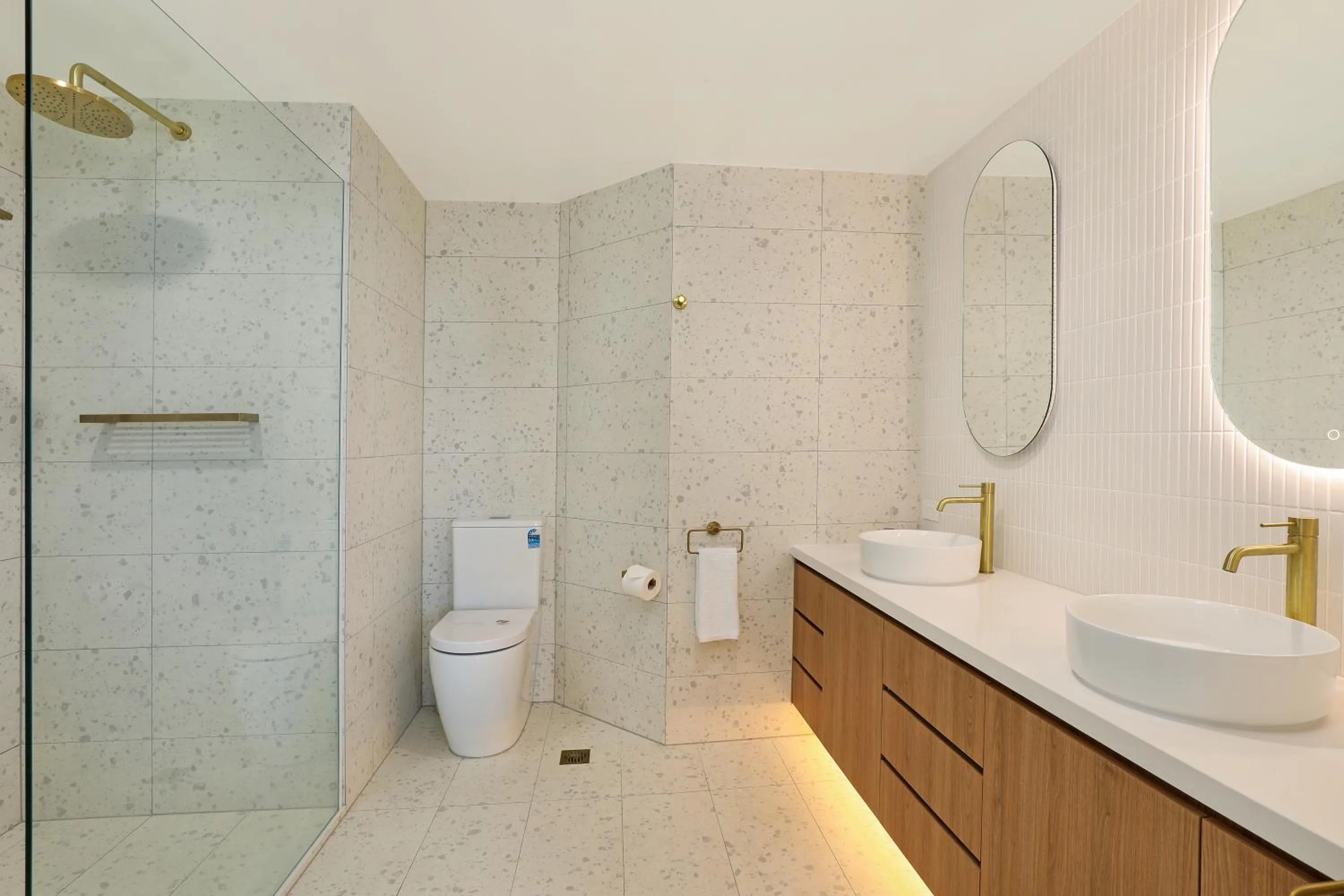 Shower in Mandolin Beachfront Resort