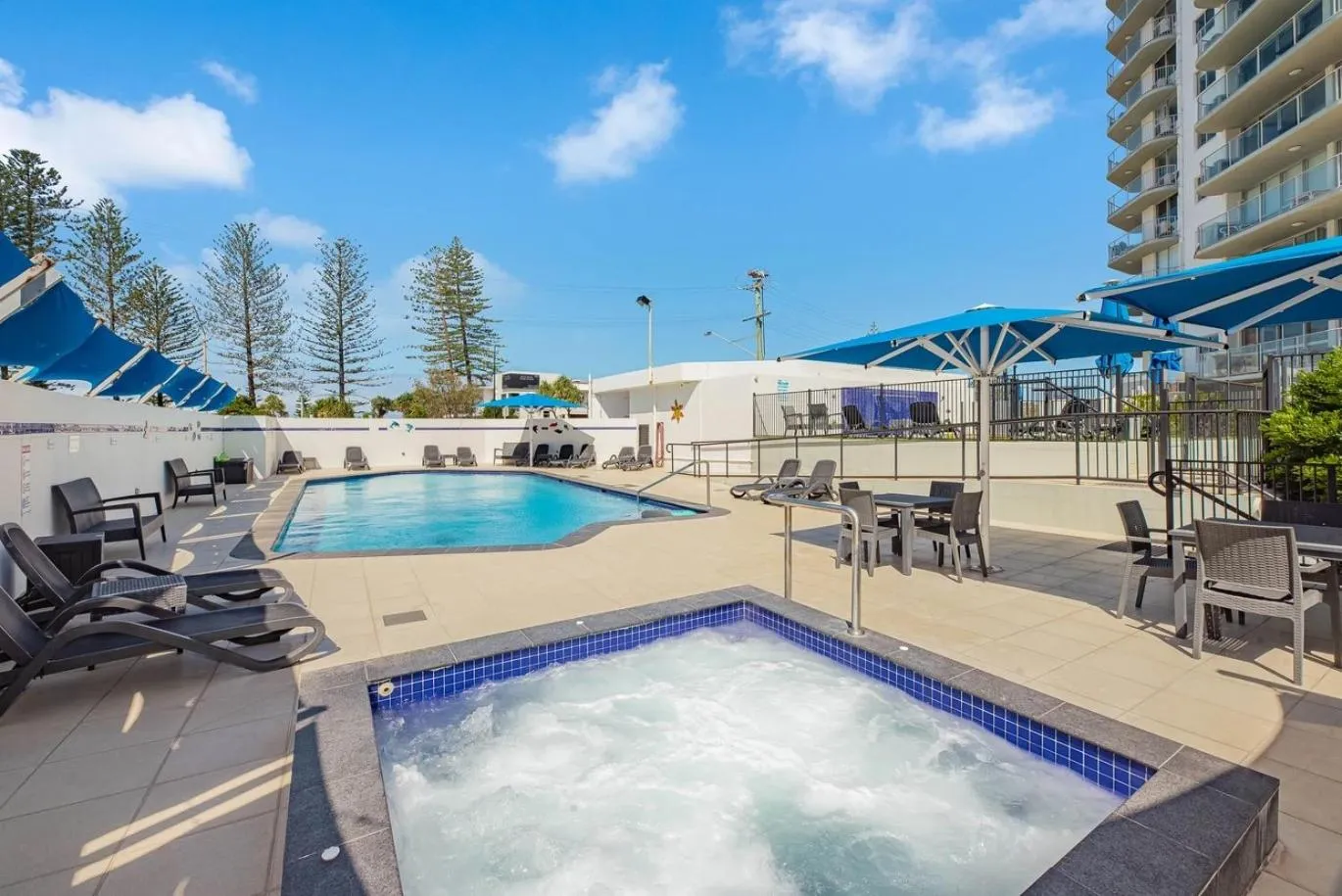 Swimming pool in Mandolin Beachfront Resort