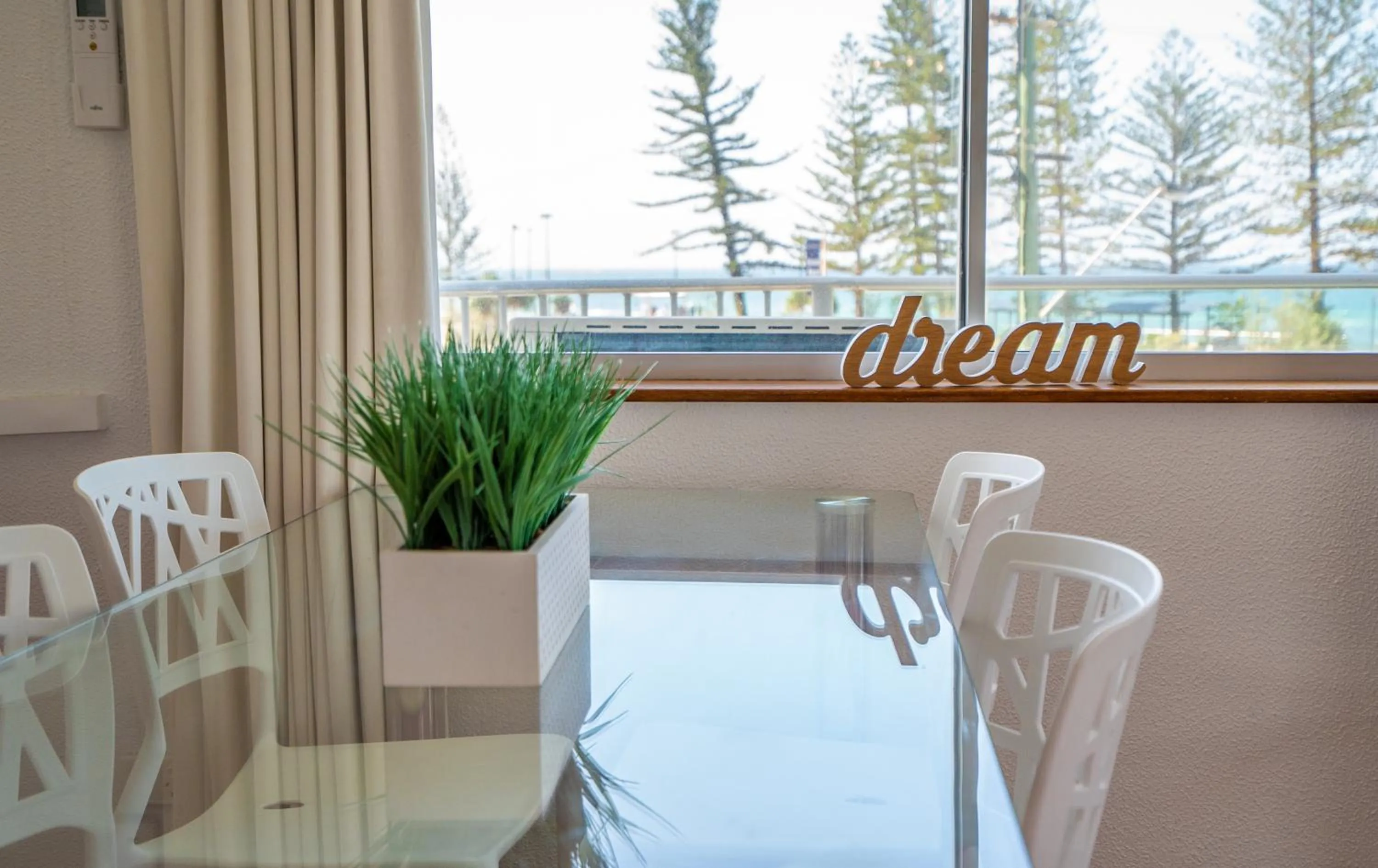 Dining area in Mandolin Beachfront Resort
