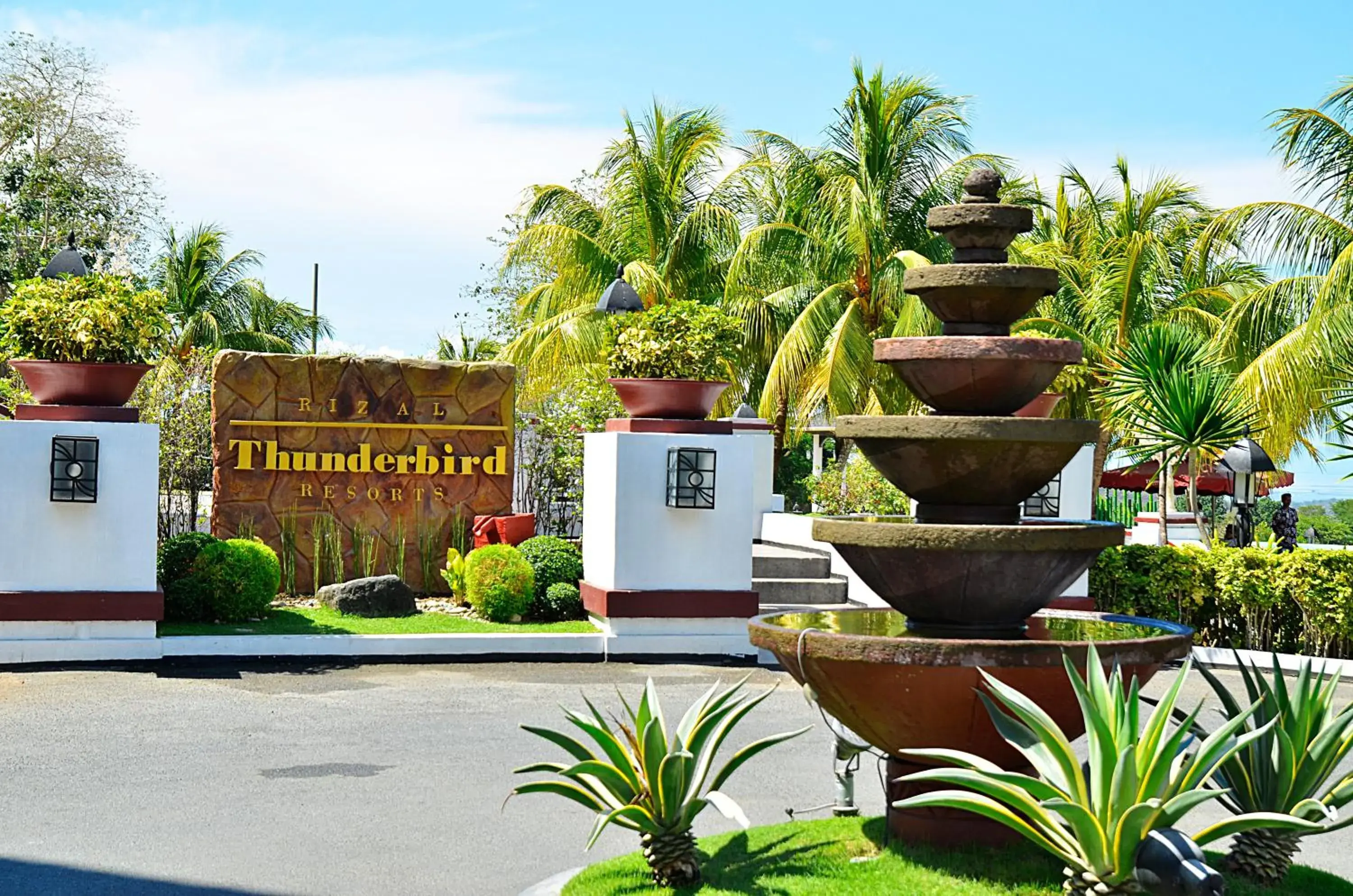 Facade/entrance in Thunderbird Resorts - Rizal Facade/entrance in Thunderbird Resorts - Rizal