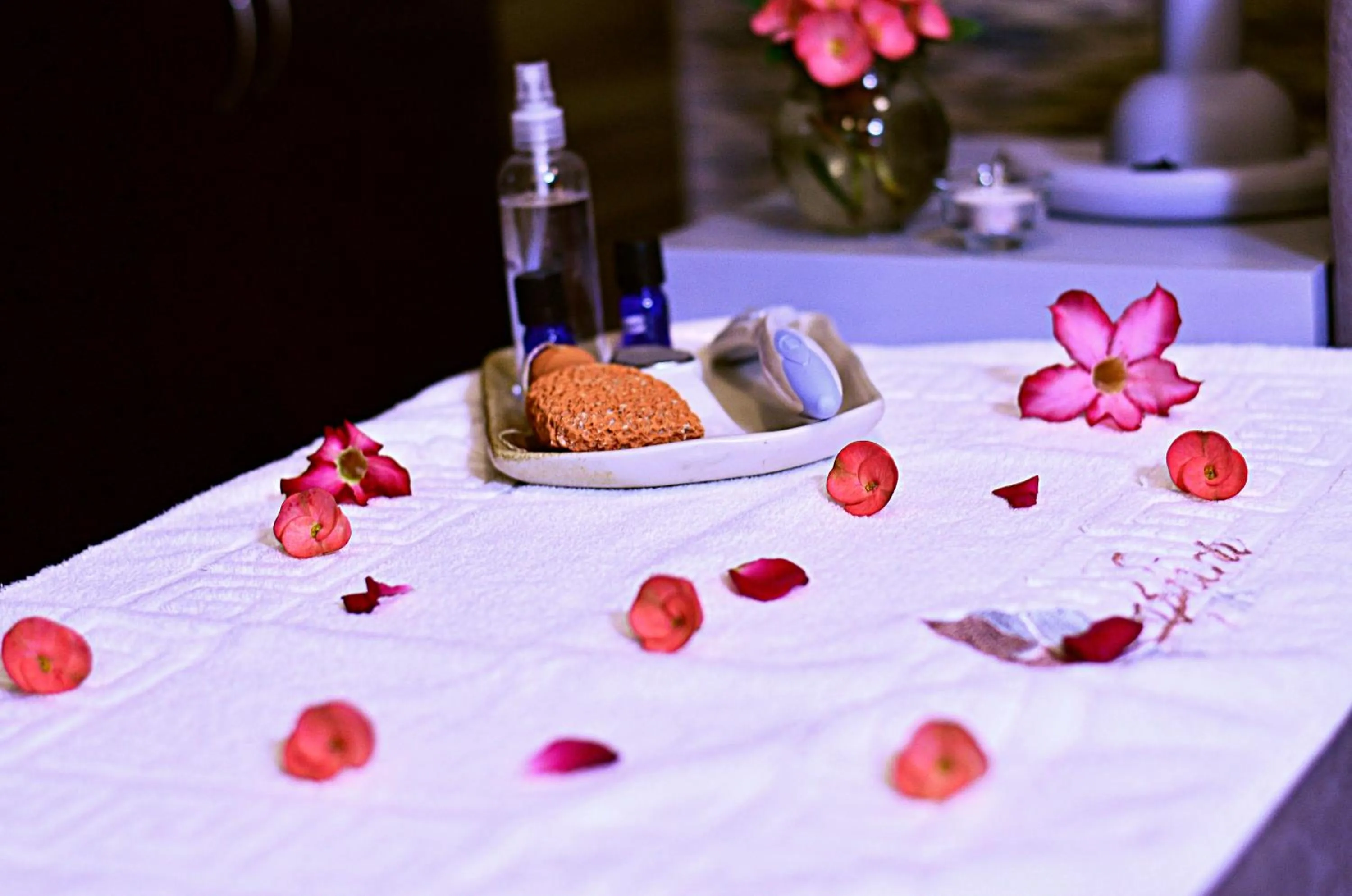 Massage in Thunderbird Resorts - Rizal