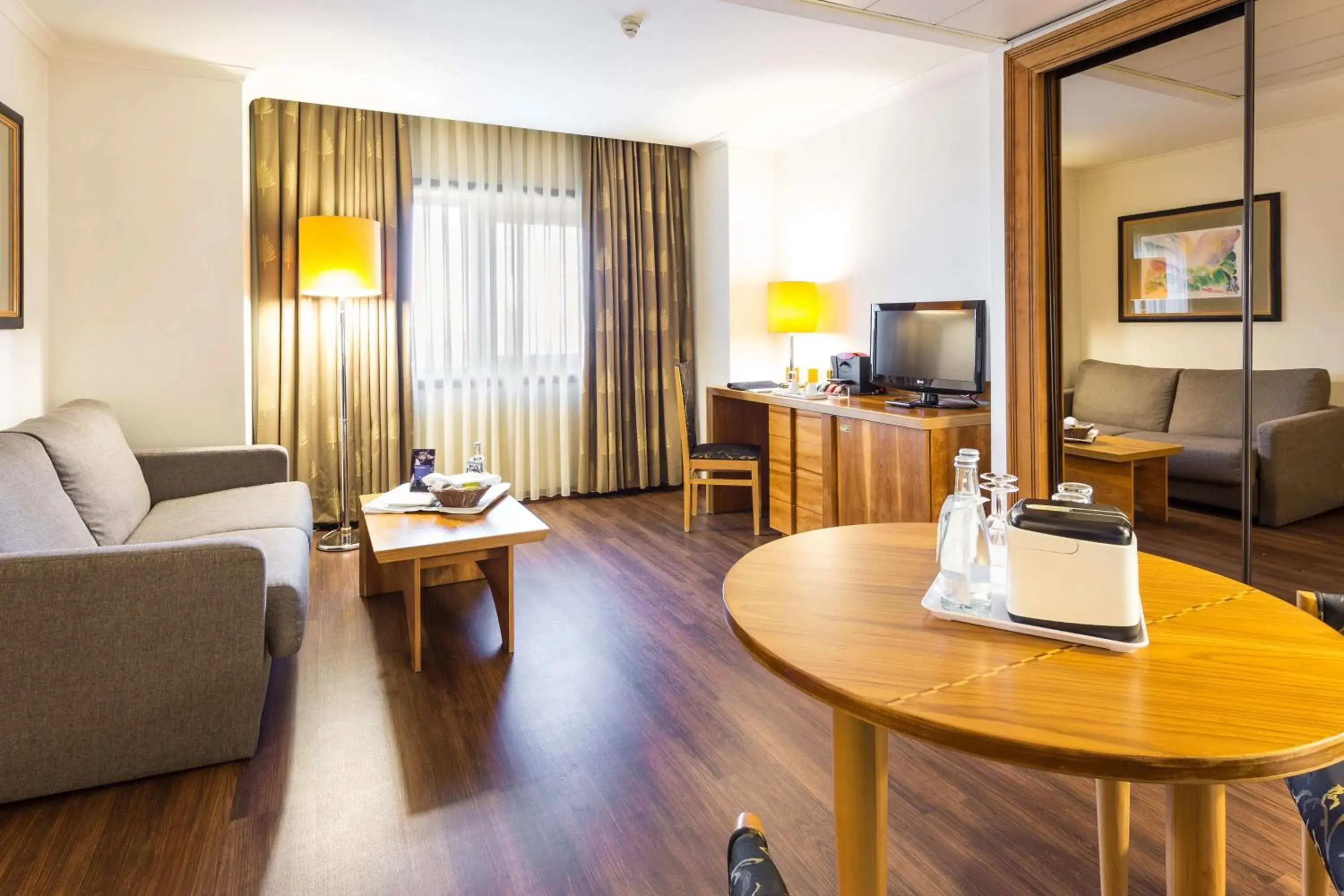 Photo of the whole room in Radisson Blu Hotel Lisbon Photo of the whole room in Radisson Blu Hotel Lisbon