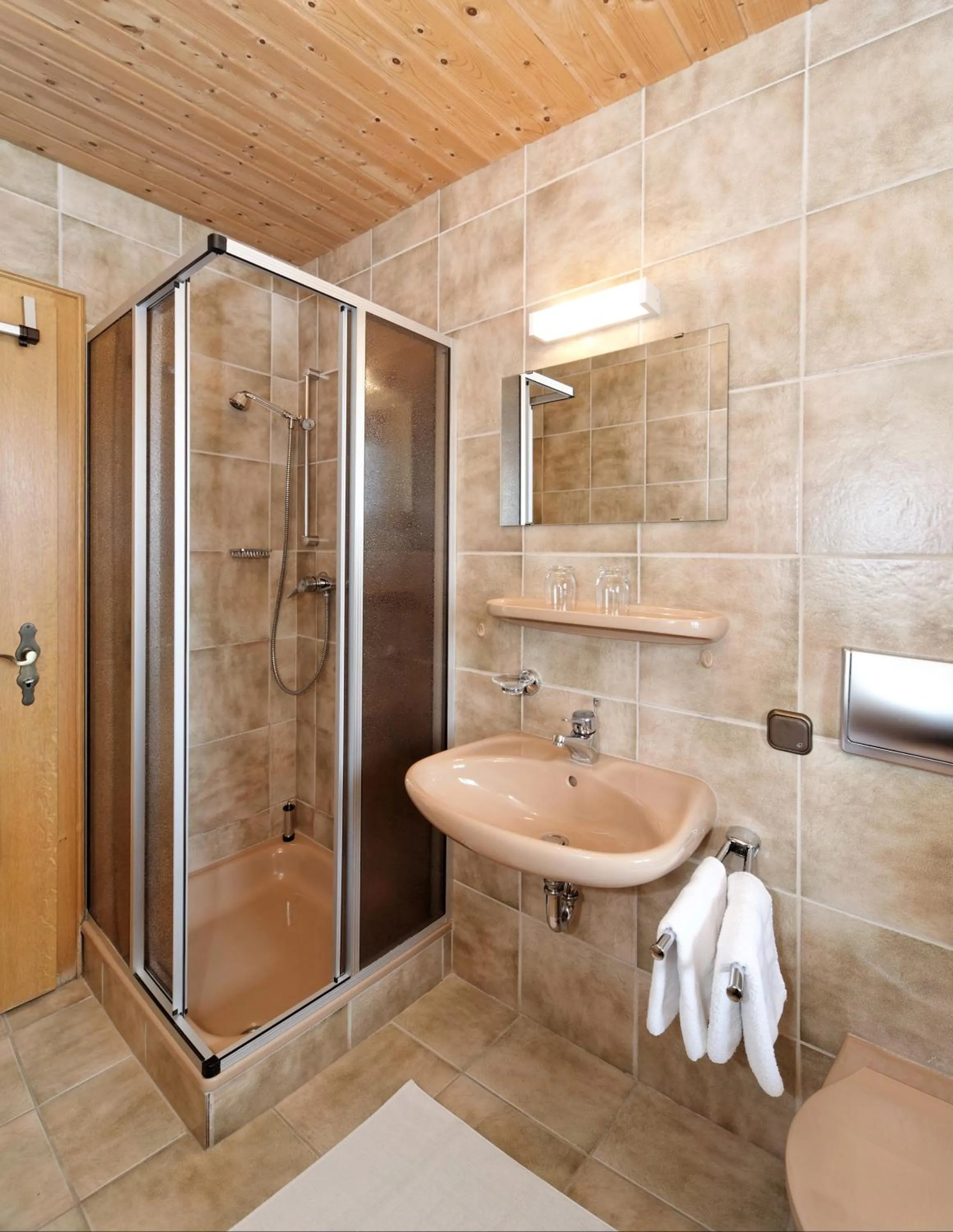 Bathroom in Gasthof-Pension-Kraus