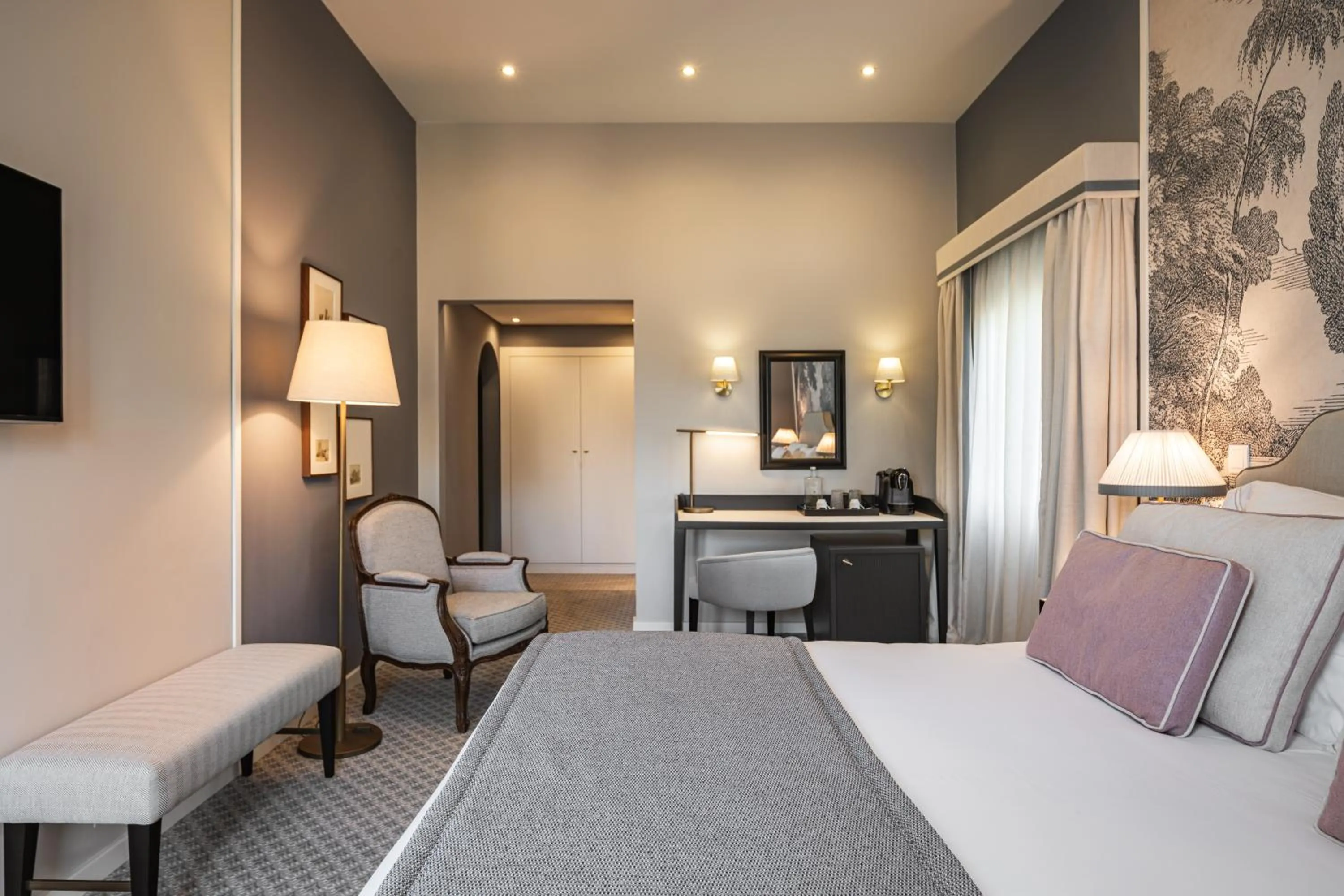 Bedroom, Bed in Longevity Senses - Cascais Boutique Hotel - Adults Only