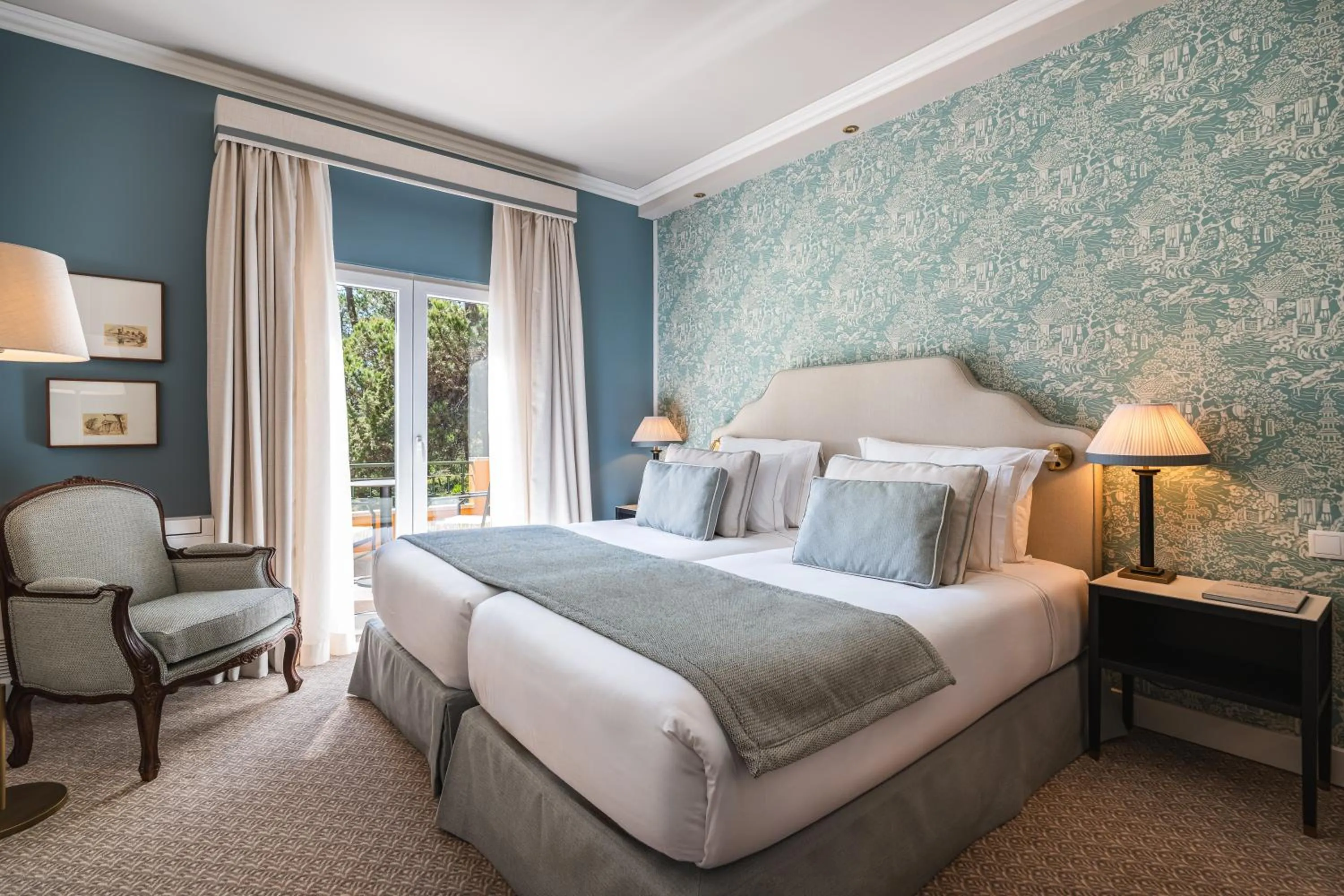 Bedroom, Bed in Longevity Senses - Cascais Boutique Hotel - Adults Only