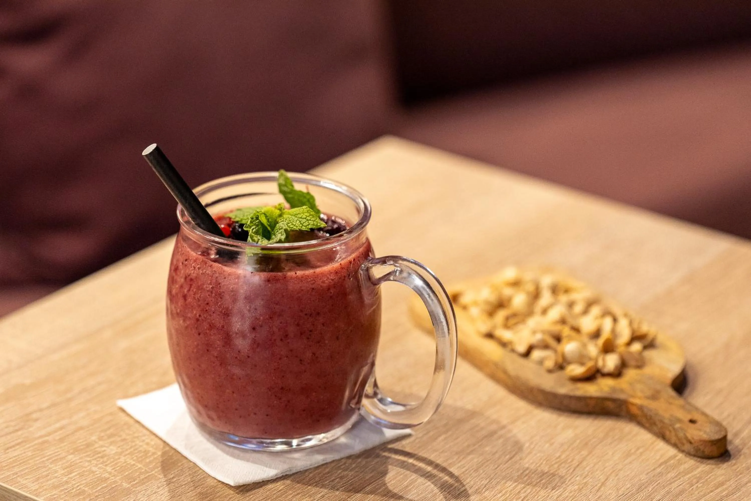 Restaurant/places to eat in America Diamonds Hotel