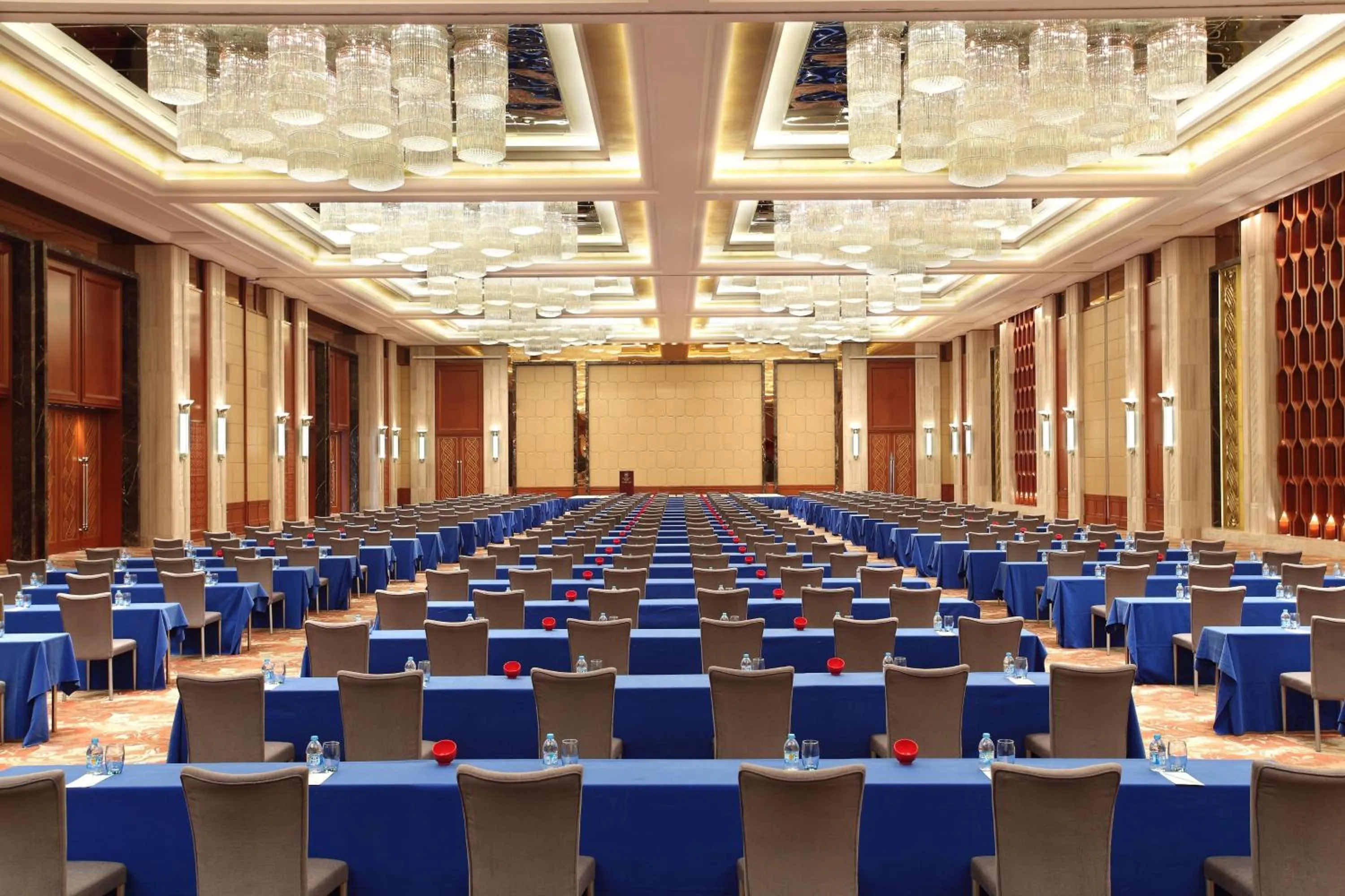 Meeting/conference room in Sheraton Jiangyin Hotel
