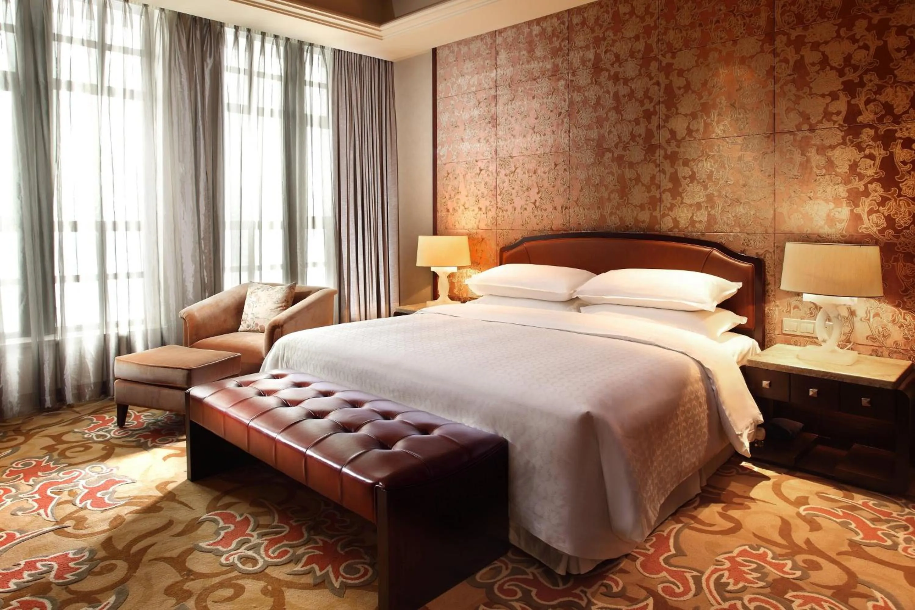 Photo of the whole room, Bed in Sheraton Jiangyin Hotel