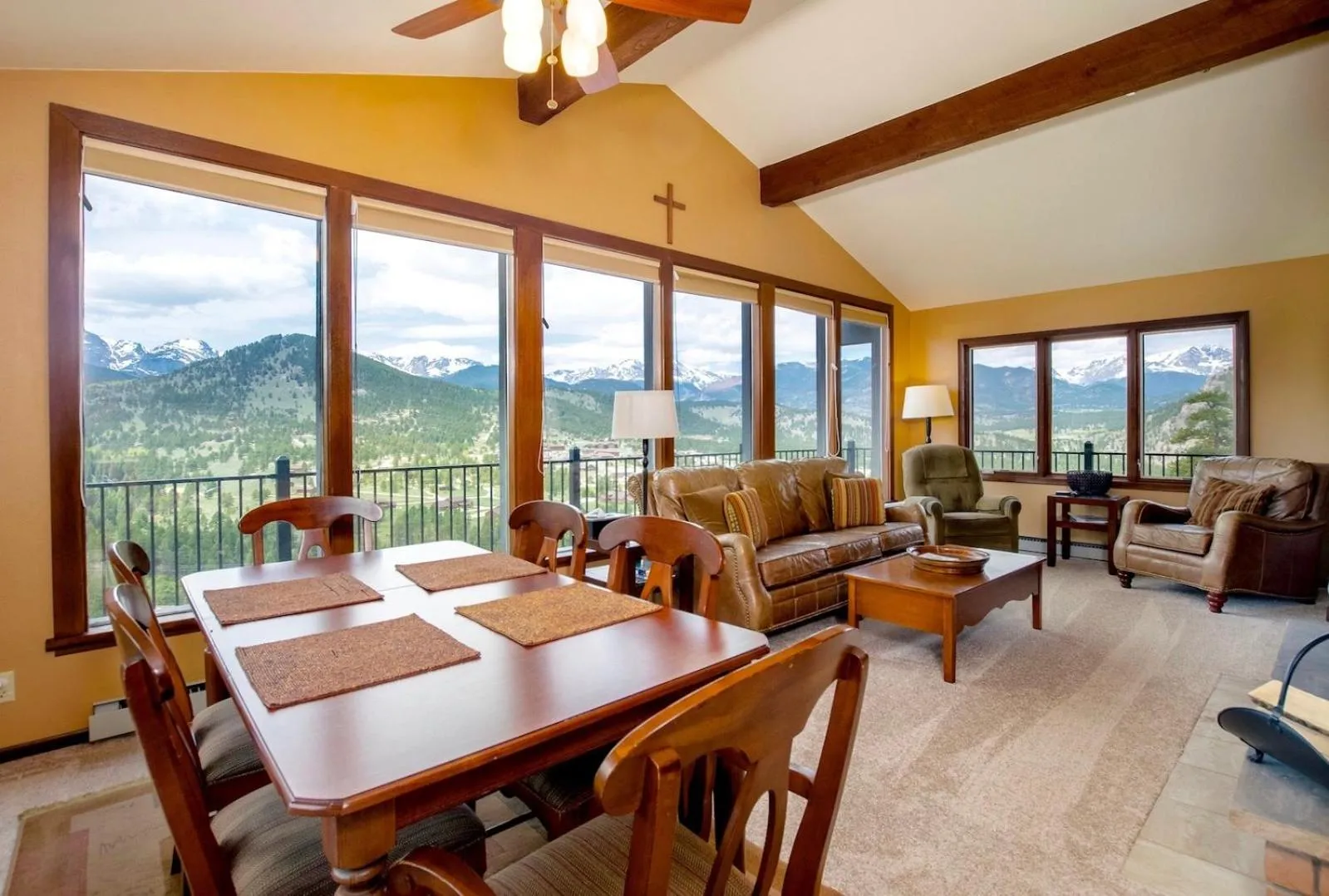 Living room in Kintzle Home