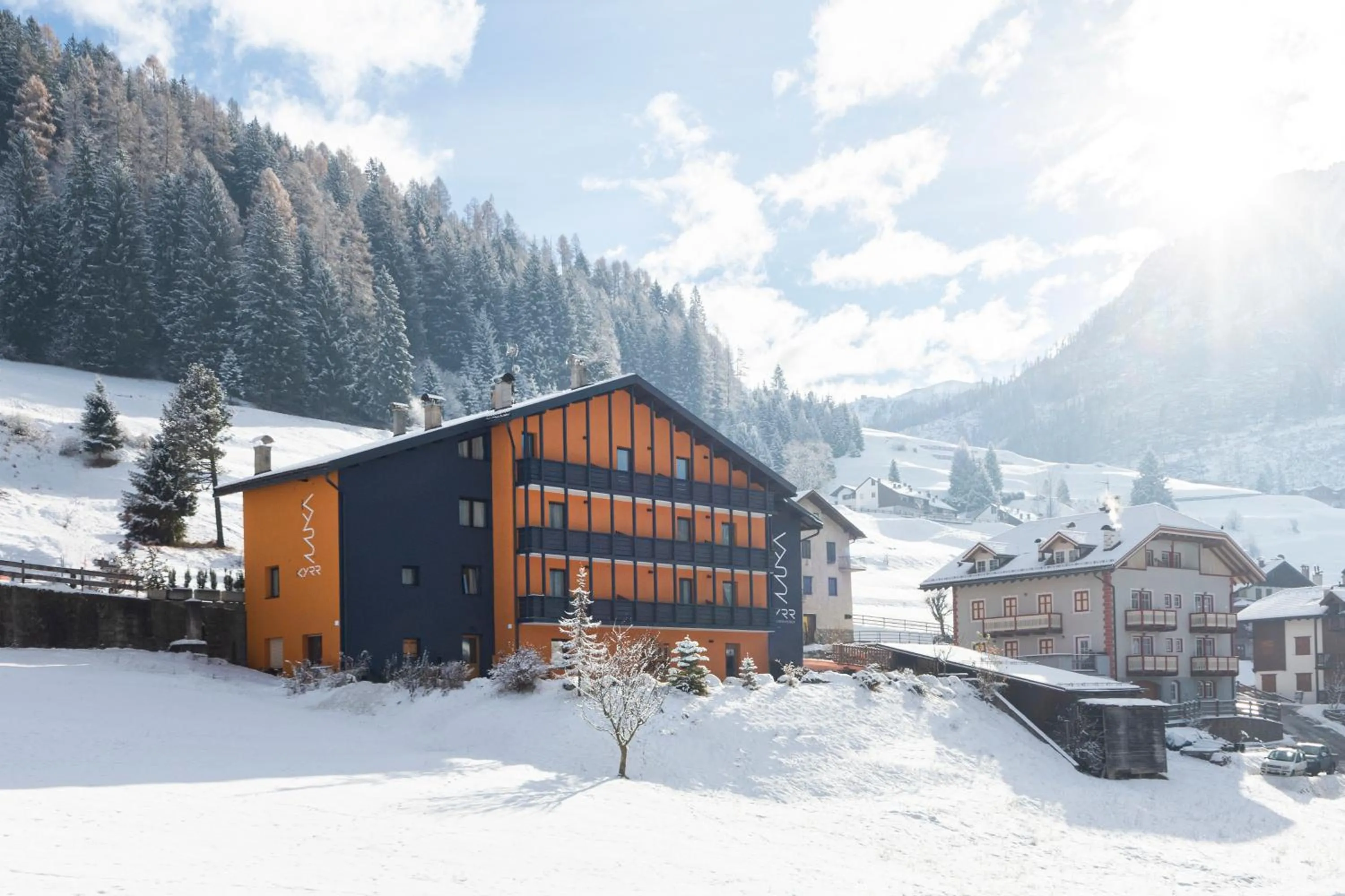Kyrr Smart Mountain Retreat