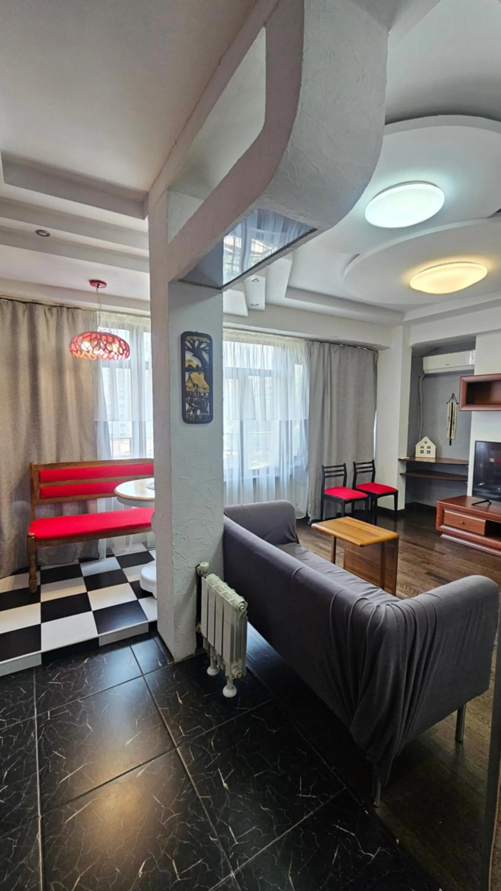 Apartment on Nazarbayeva 77