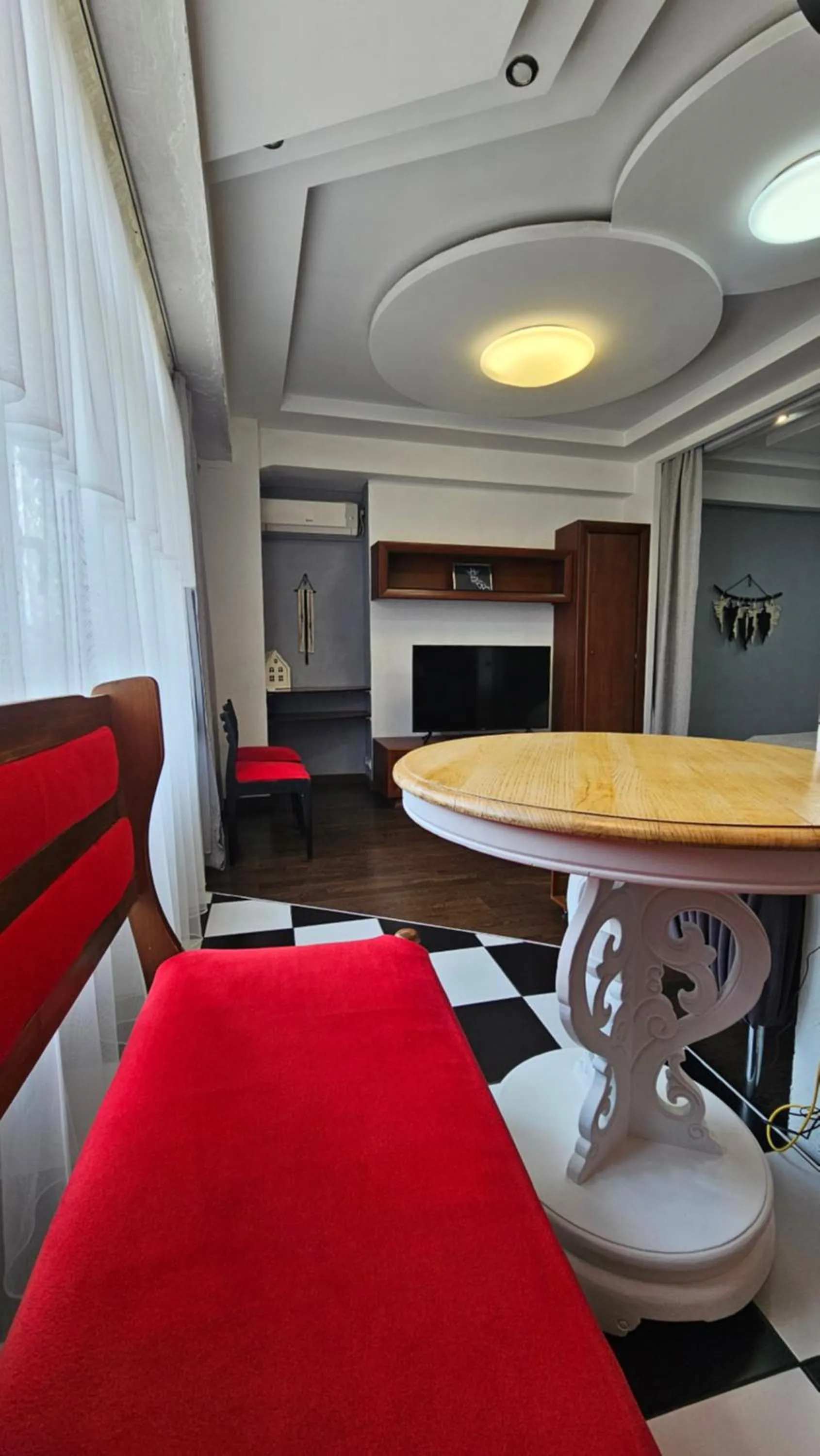 Apartment on Nazarbayeva 77