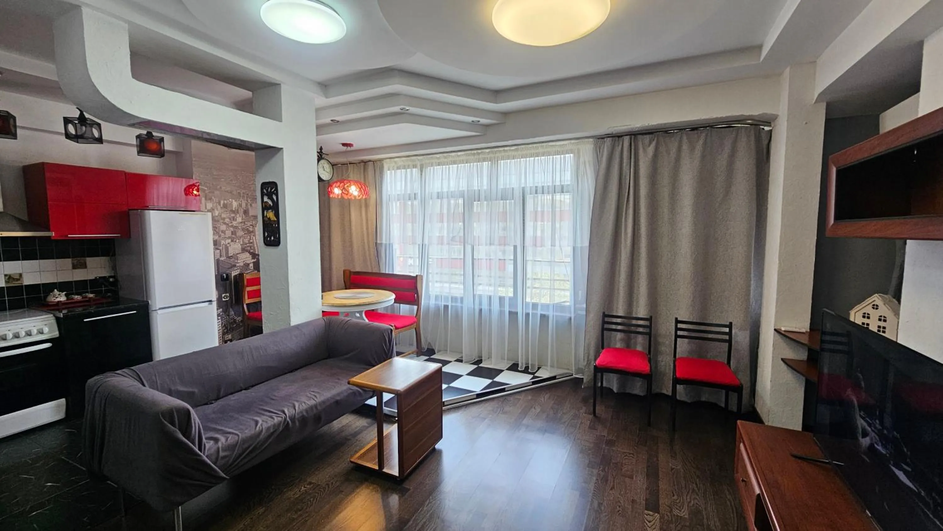 Bed in Apartment on Nazarbayeva 77